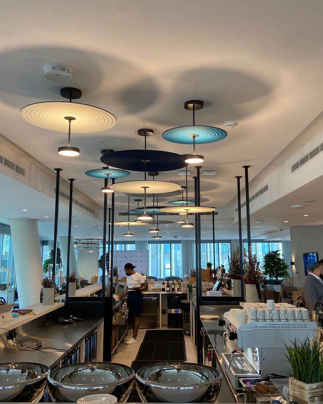 Modern Feel Pendant Lamp - Stylish Hanging Light Fixture for Living Room, Bedroom & Dining Room - Perfect for Home Decor and Ambient Lighting
