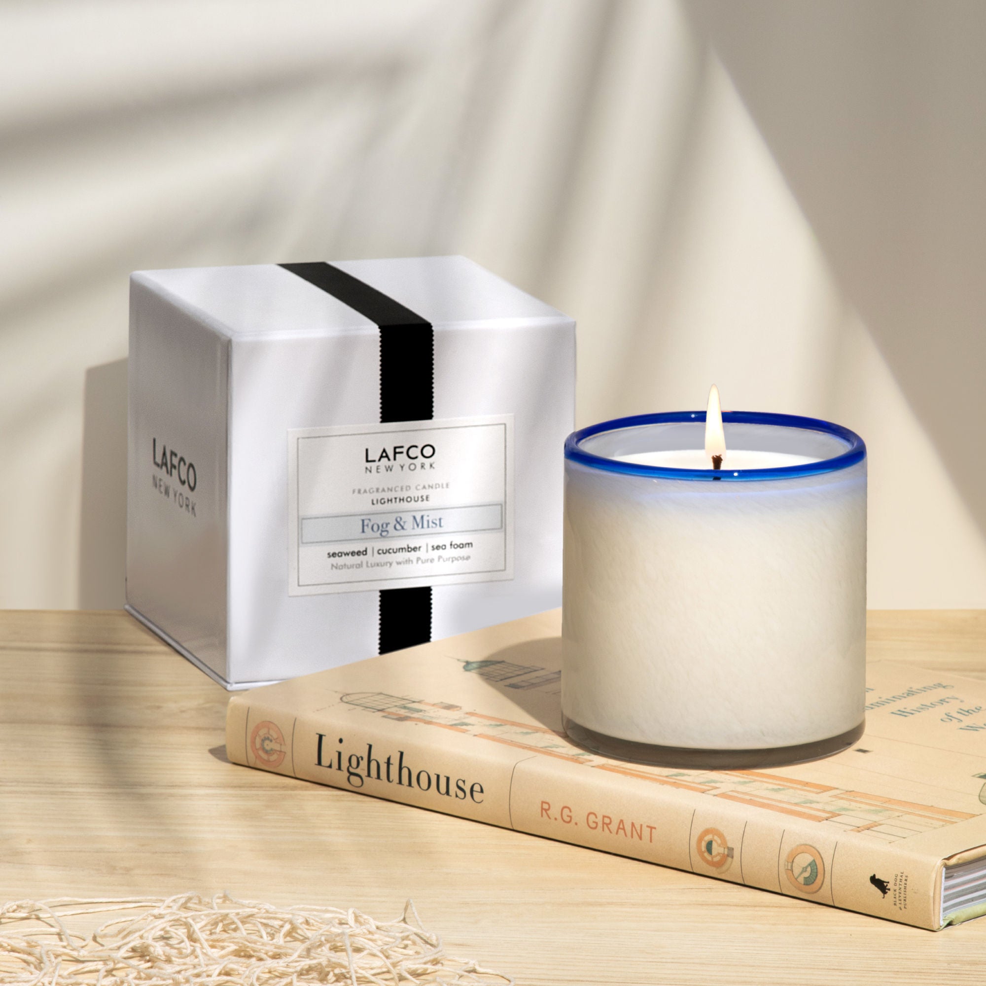 Premium Fog and Mist Scented Soy Wax Candle - Long Lasting Aromatherapy for Relaxation & Home Decor - Perfect for Bedroom, Bathroom & Living Room