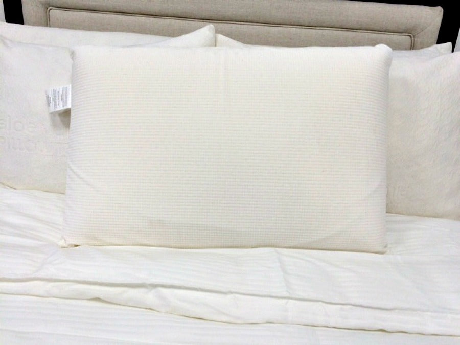 Latex International Rejuvenite Classic Low Profile Pillow - Hypoallergenic & Supportive Memory Foam Pillow for Side Sleepers & Back Pain Relief - Perfect for Bedroom, Guest Room & Travel