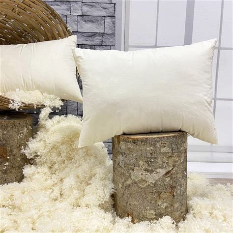 Premium Sheep Wool Pillow - Hypoallergenic & Breathable for Better Sleep - Ideal for Side Sleepers, Back Pain Relief & Bedroom Decor