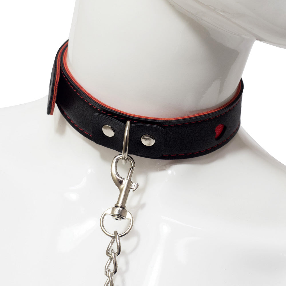 Stylish Faux Leather Dog Collar with Heart Cutout Design & Matching Chain Leash - Perfect for Small to Medium Dogs, Fashionable Pet Accessories for Walks, Training, and Daily Use