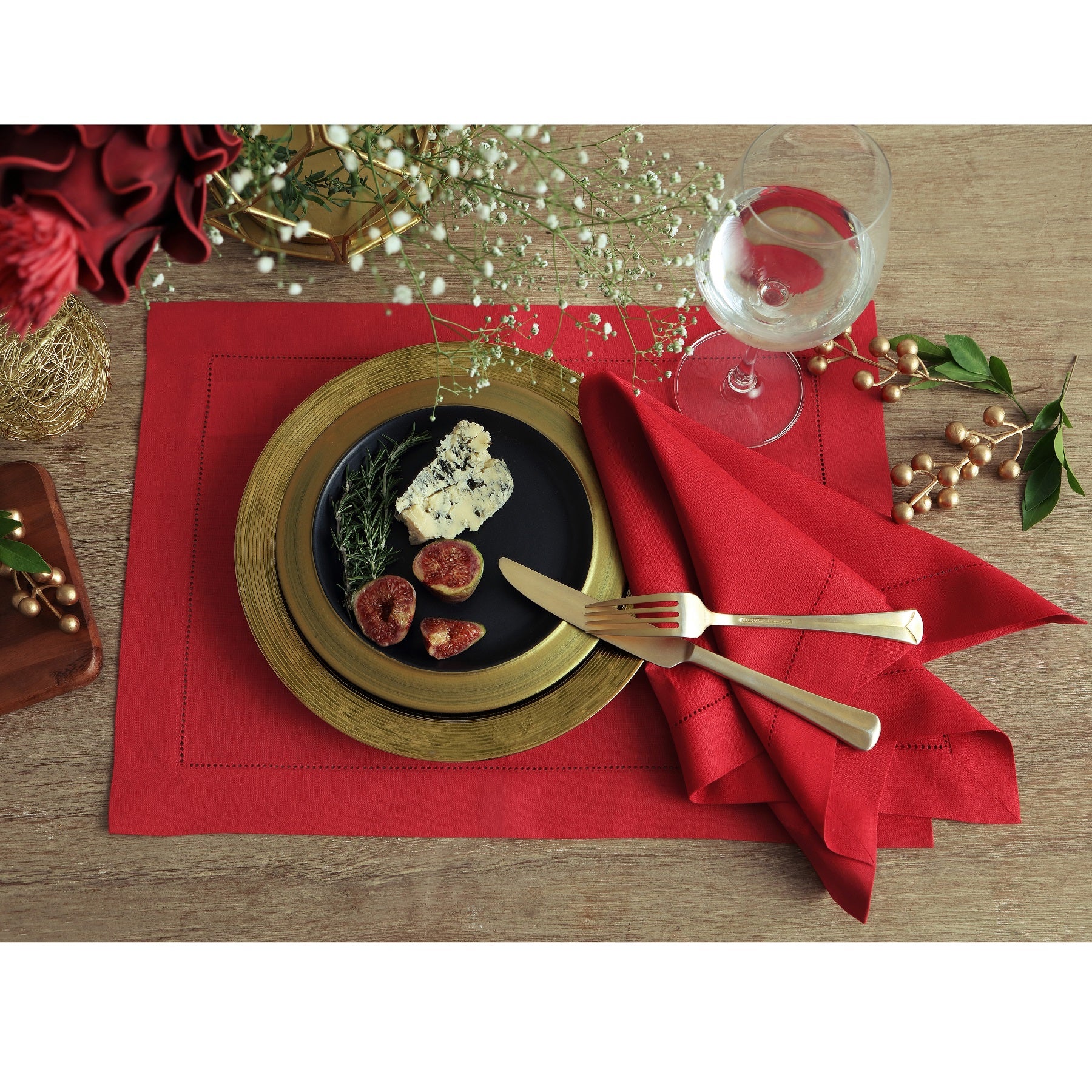 Elegant Classic Hemstitch Placemats Set of 4 - Premium Linen Table Mats for Dining Room Decor - Perfect for Thanksgiving, Christmas Dinner & Formal Entertaining
