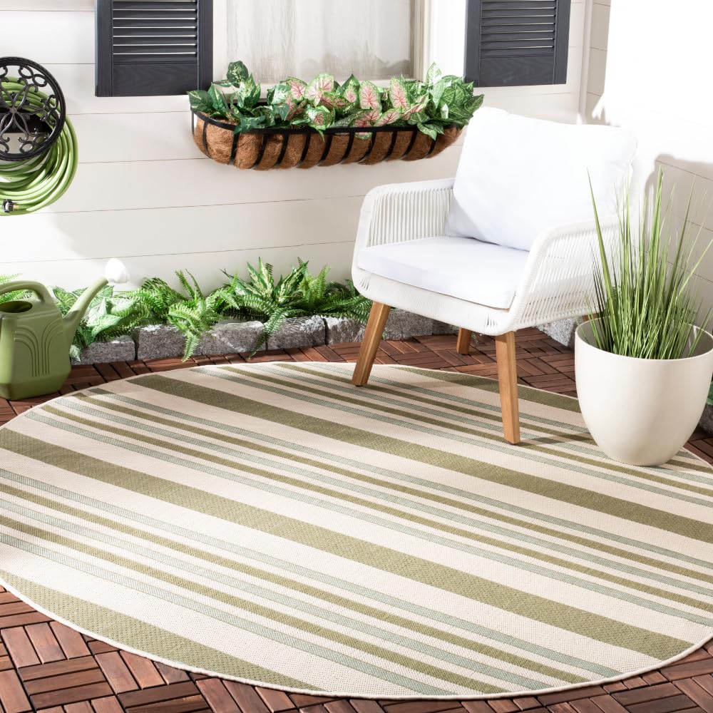 SAFAVIEH Courtyard Collection 6'7