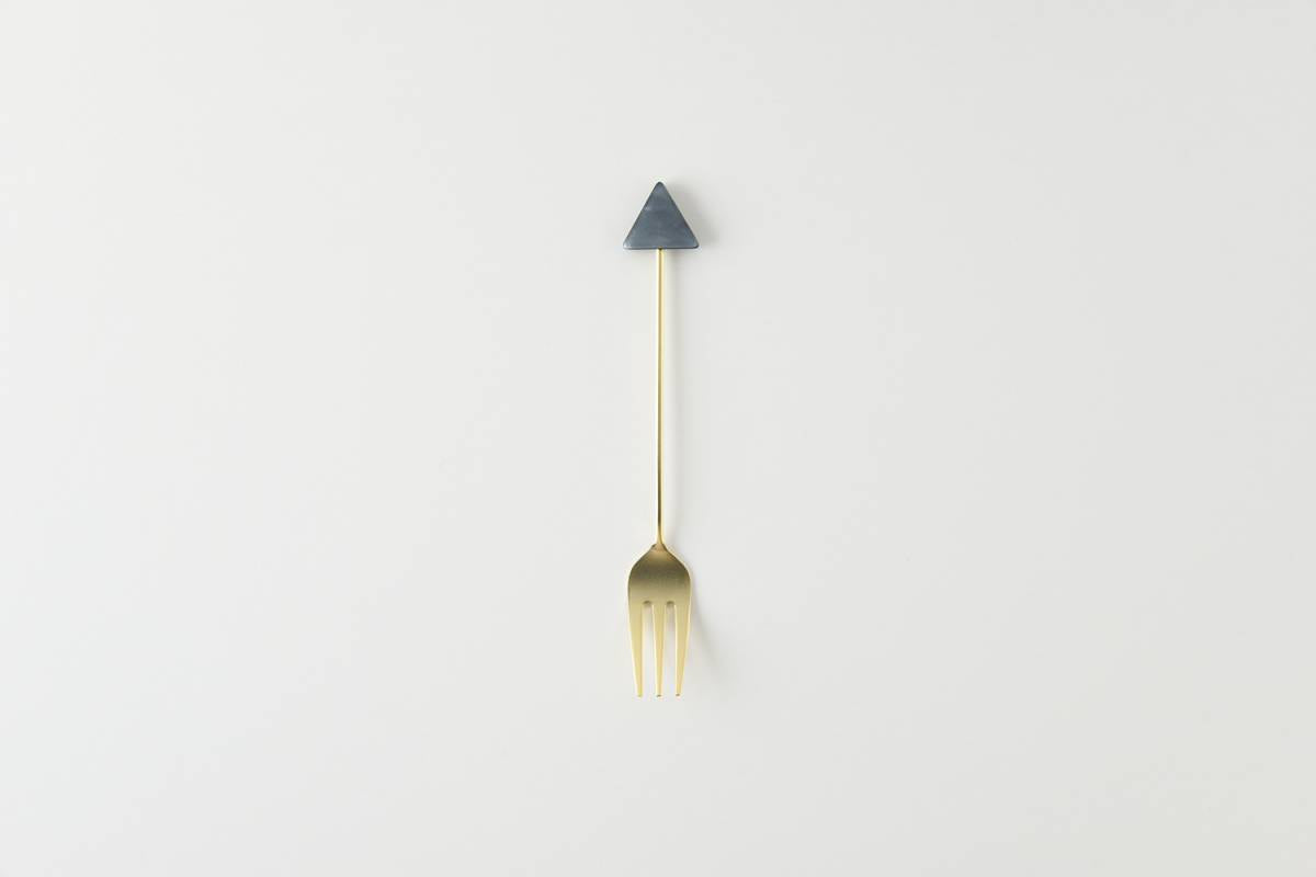 Premium Tsubamesanjo Matte Gold Cake Fork Set with Acrylic Display Block - 8-Piece Elegant Dessert Forks for Wedding, Party & Tea Time