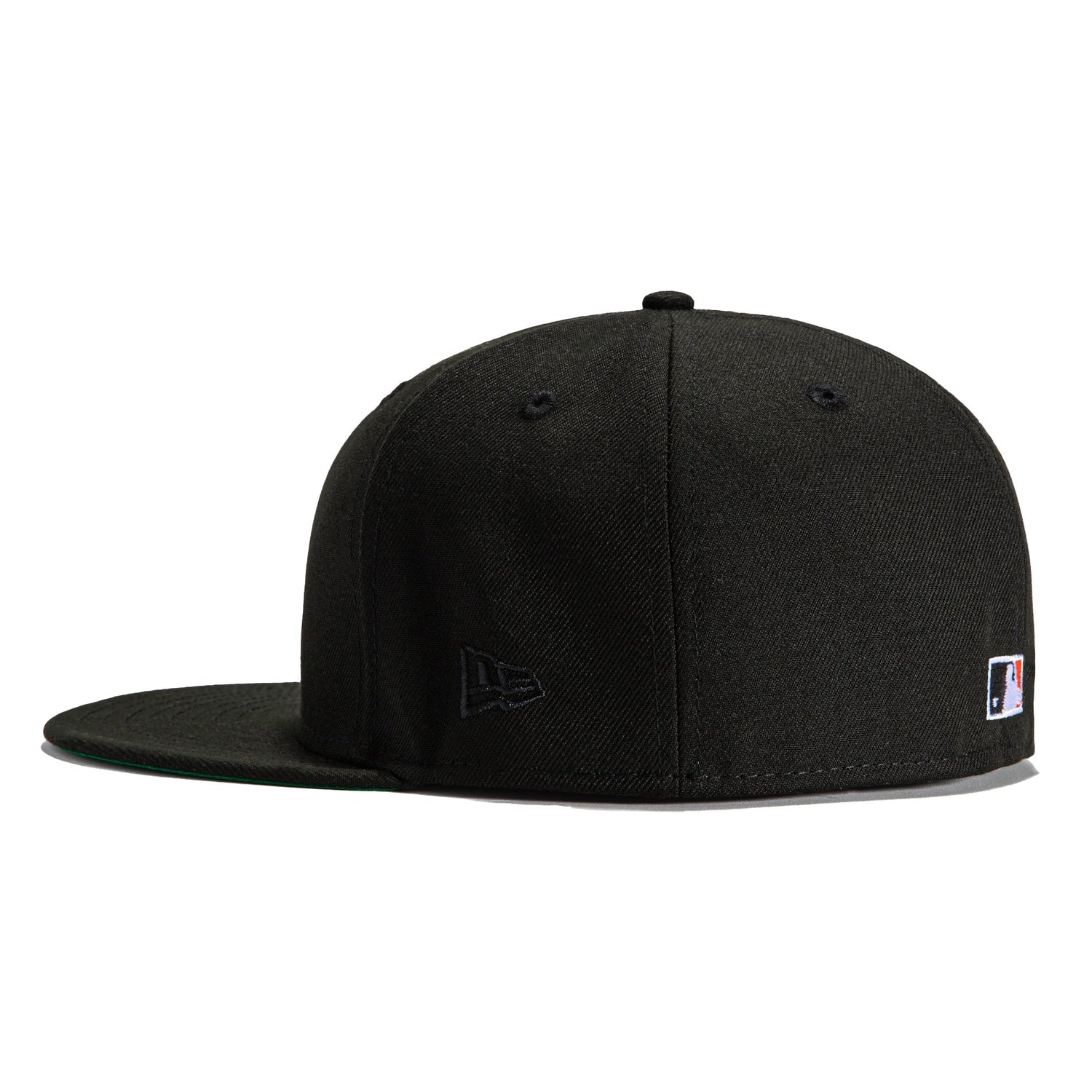New Era 59Fifty Black MLB San Francisco Giants Snapback Hat with Embroidered Logo - Adjustable Baseball Cap for Men & Women - Perfect for Games, Streetwear & Fan Collections