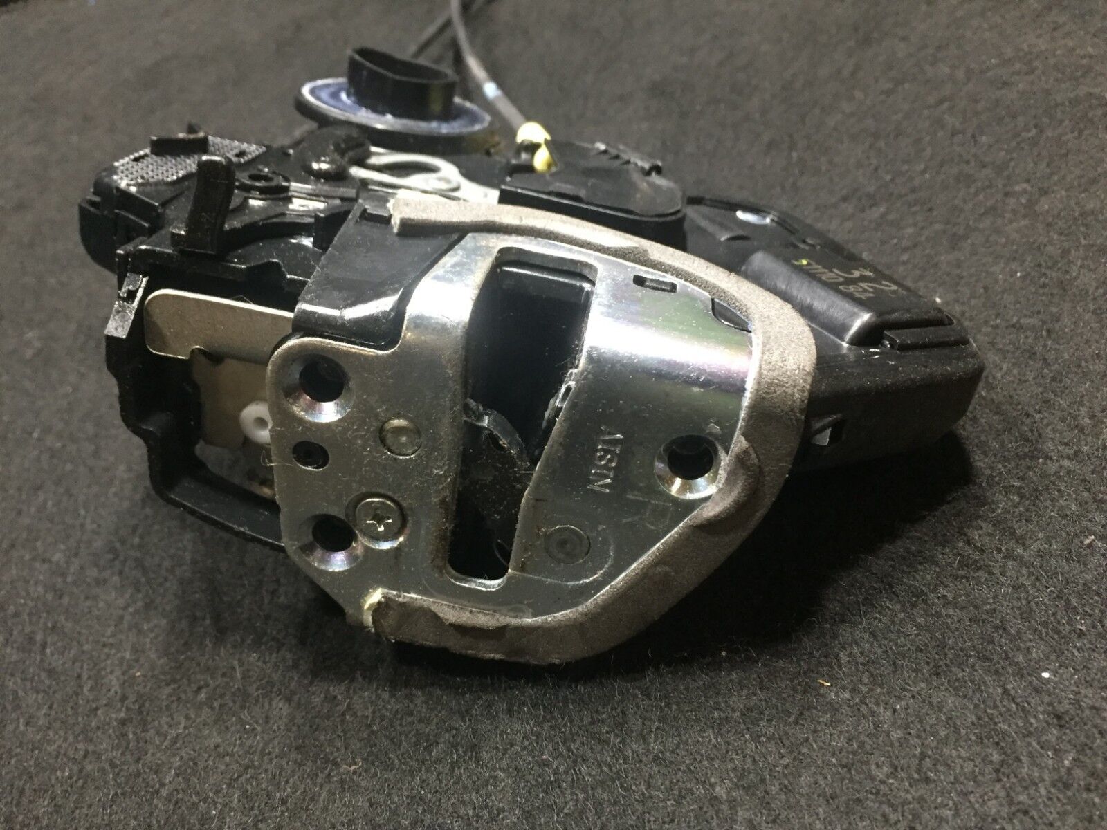 04 05 06 Scion XA Right Rear Passenger Side Door Lock Latch Actuator OEM D18 - Replacement Car Part for Smooth Door Locking Mechanism