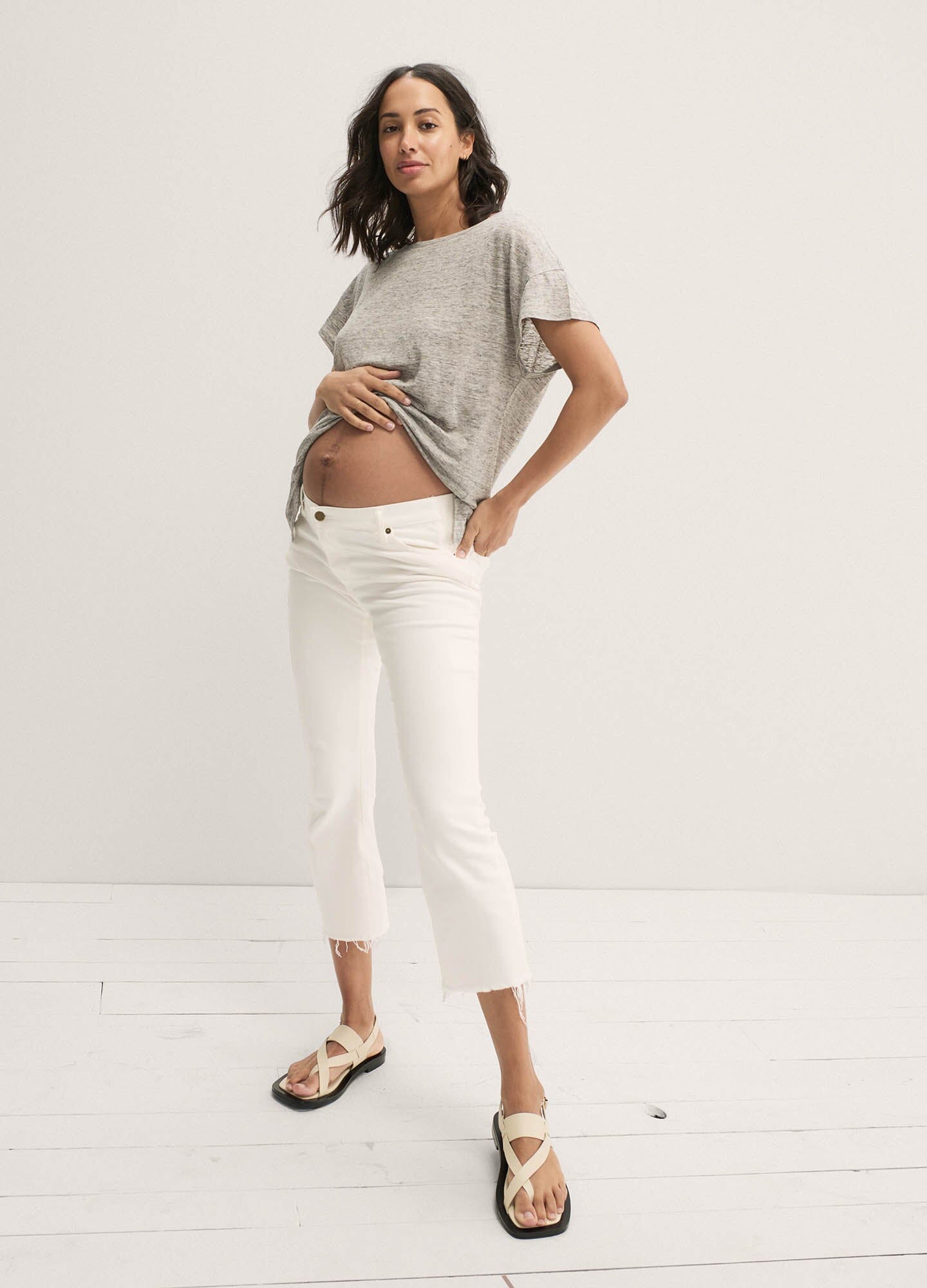 Soft & Breathable Everyday Linen T-Shirt for Women | Comfortable Casual Wear for Summer, Travel & Lounge