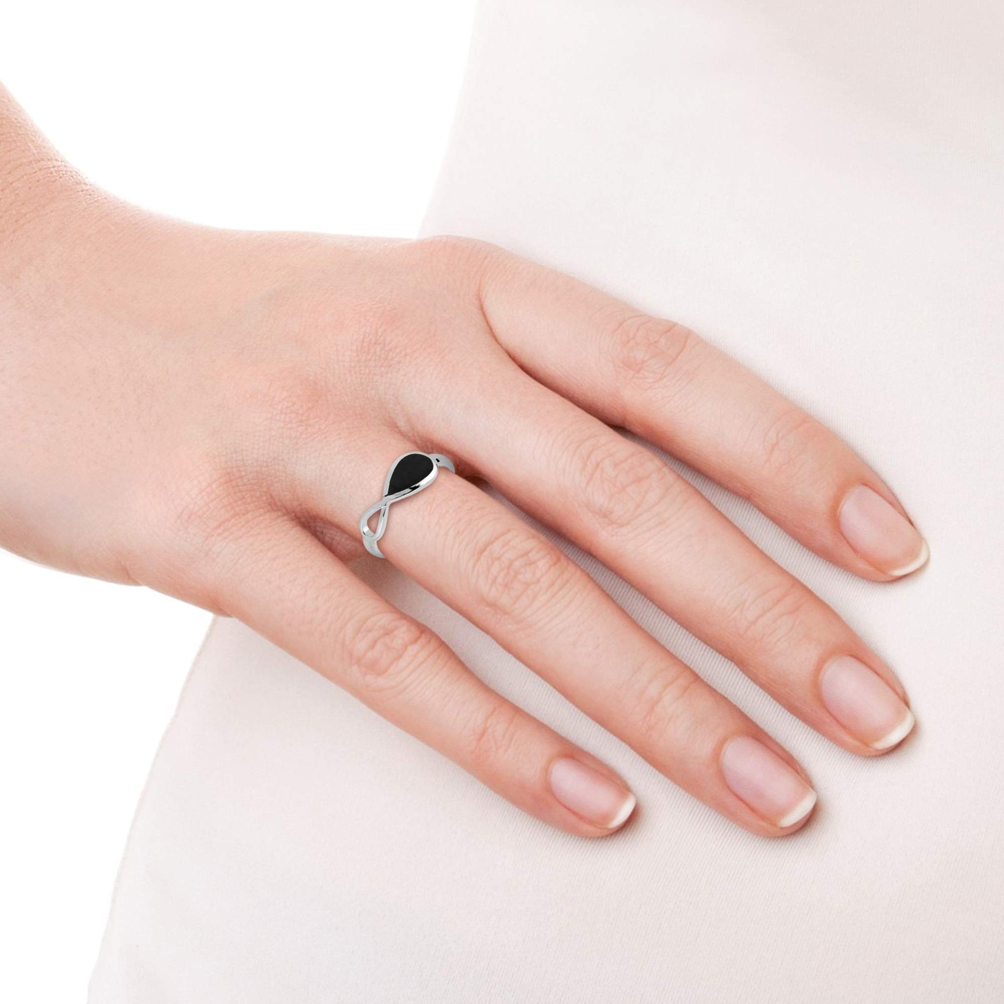 Aeravida Everlasting Infinity Bond .925 Sterling Silver Ring with Black Onyx Inlay | Classic Wedding Band for Women | Comfort Fit Casual Silver Ring | Perfect Anniversary Gift | Available in Multiple Sizes | Ideal for Everyday Wear, Special Occasions & Romantic Gifts
