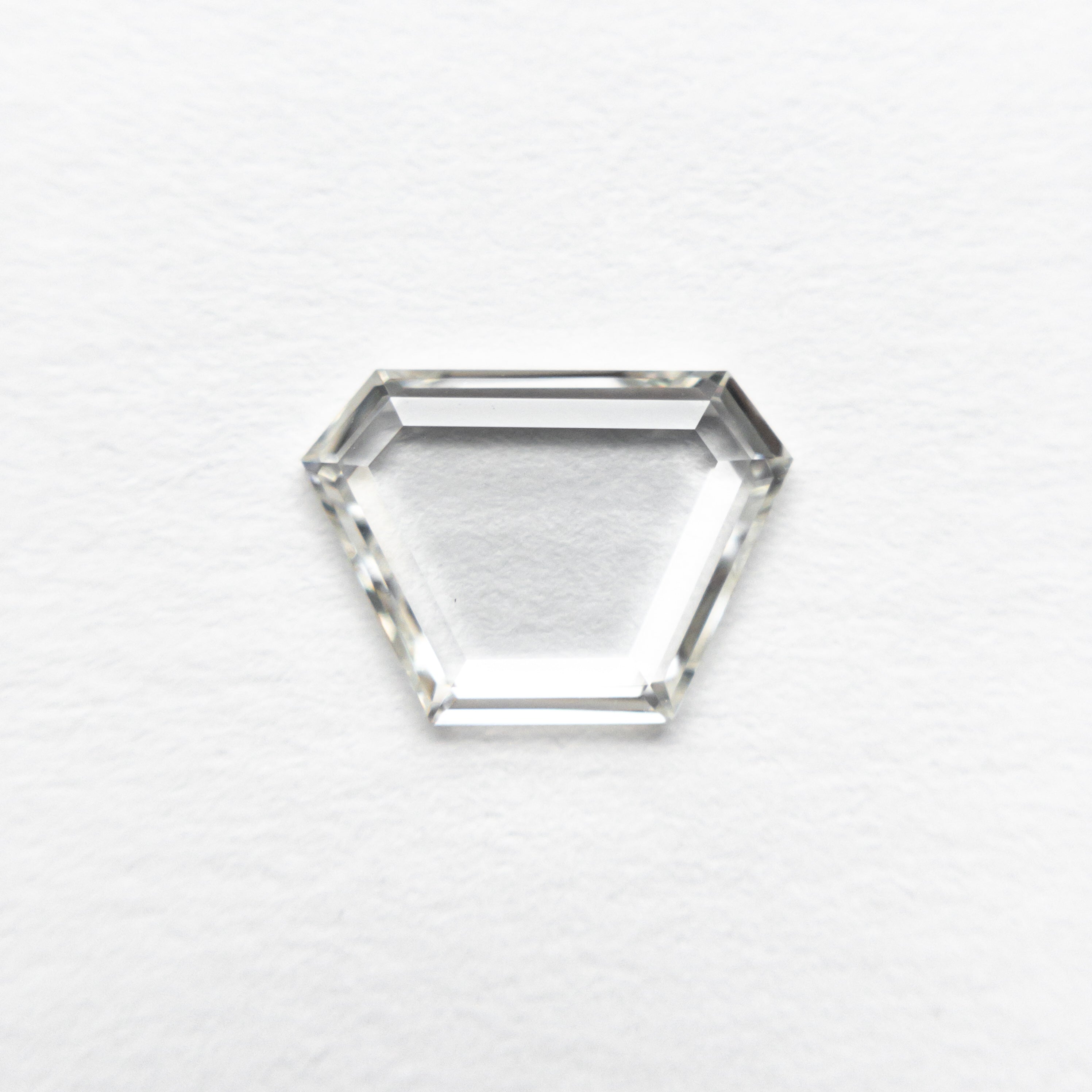 0.70ct VS1 I Color Trapezoid Portrait Cut Diamond - 8.24x5.91x1.31mm for Engagement Rings & Fine Jewelry