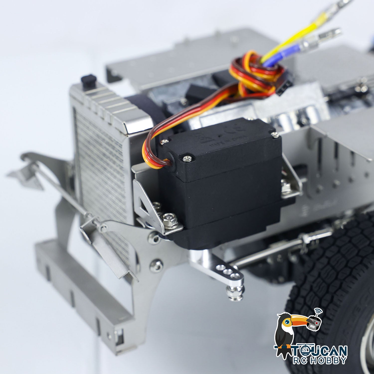 1/14 Scale 8x8 Metal Chassis for RC Tractor Truck - Compatible with R73 & R62 Electric Cars - DIY Simulation Spare Parts Accessory - Perfect for Off-Road Racing and RC Vehicle Customization