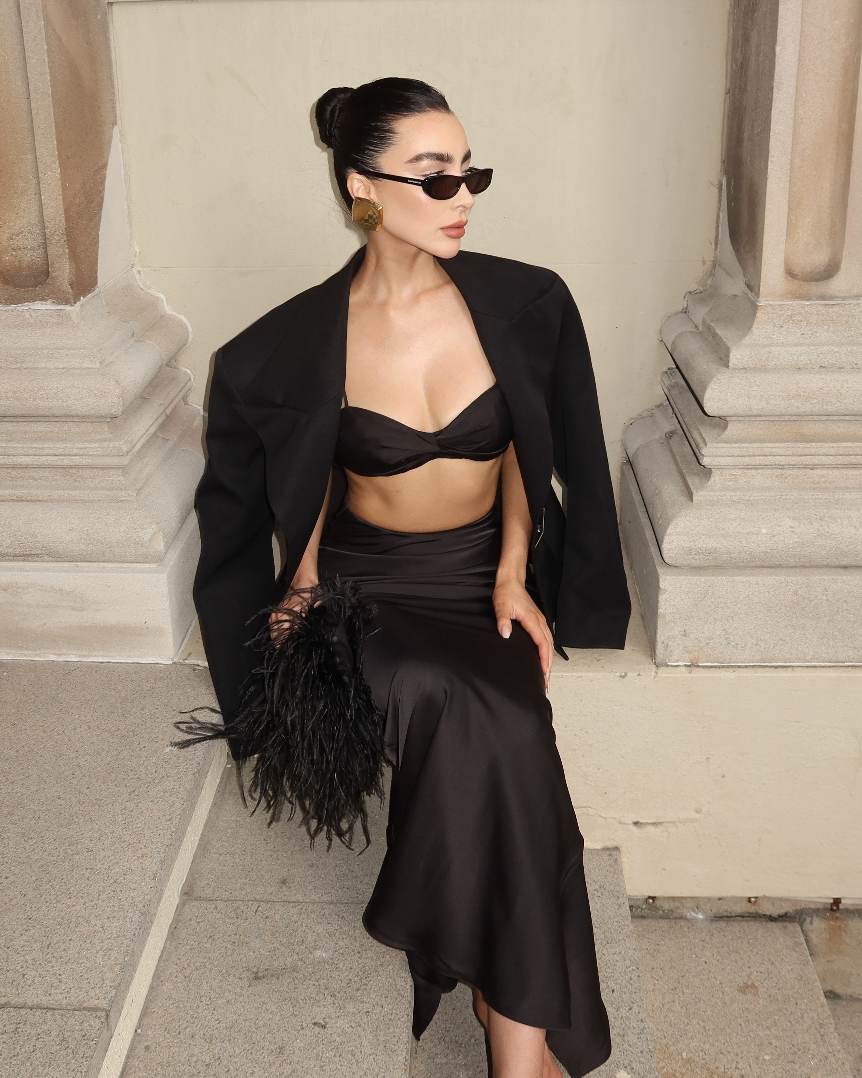 Stylish Chi Crop Top in Black - Perfect for Summer Outfits, Casual Wear & Street Fashion