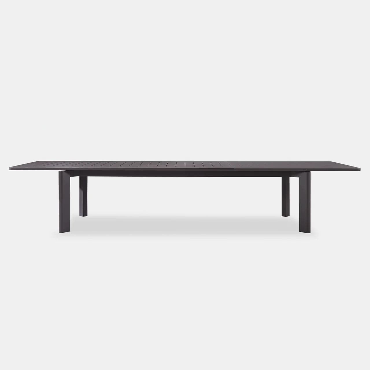 Byron Extendable Aluminum Dining Table - Expandable for 6 to 10 Guests - Perfect for Indoor/Outdoor Entertaining, Small Spaces & Family Gatherings