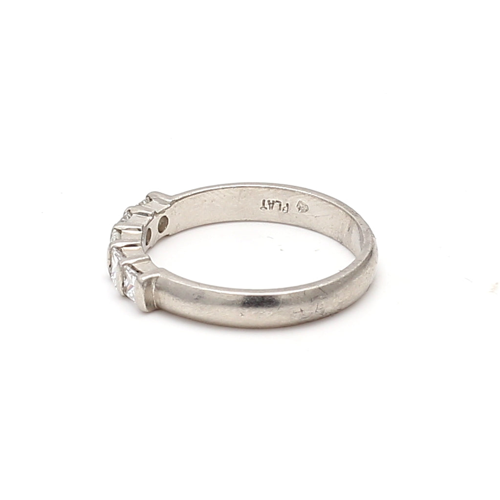 0.60 Carat Princess Cut H SI1 Diamond Engagement Ring in White Platinum - Perfect for Proposals, Anniversaries & Special Occasions