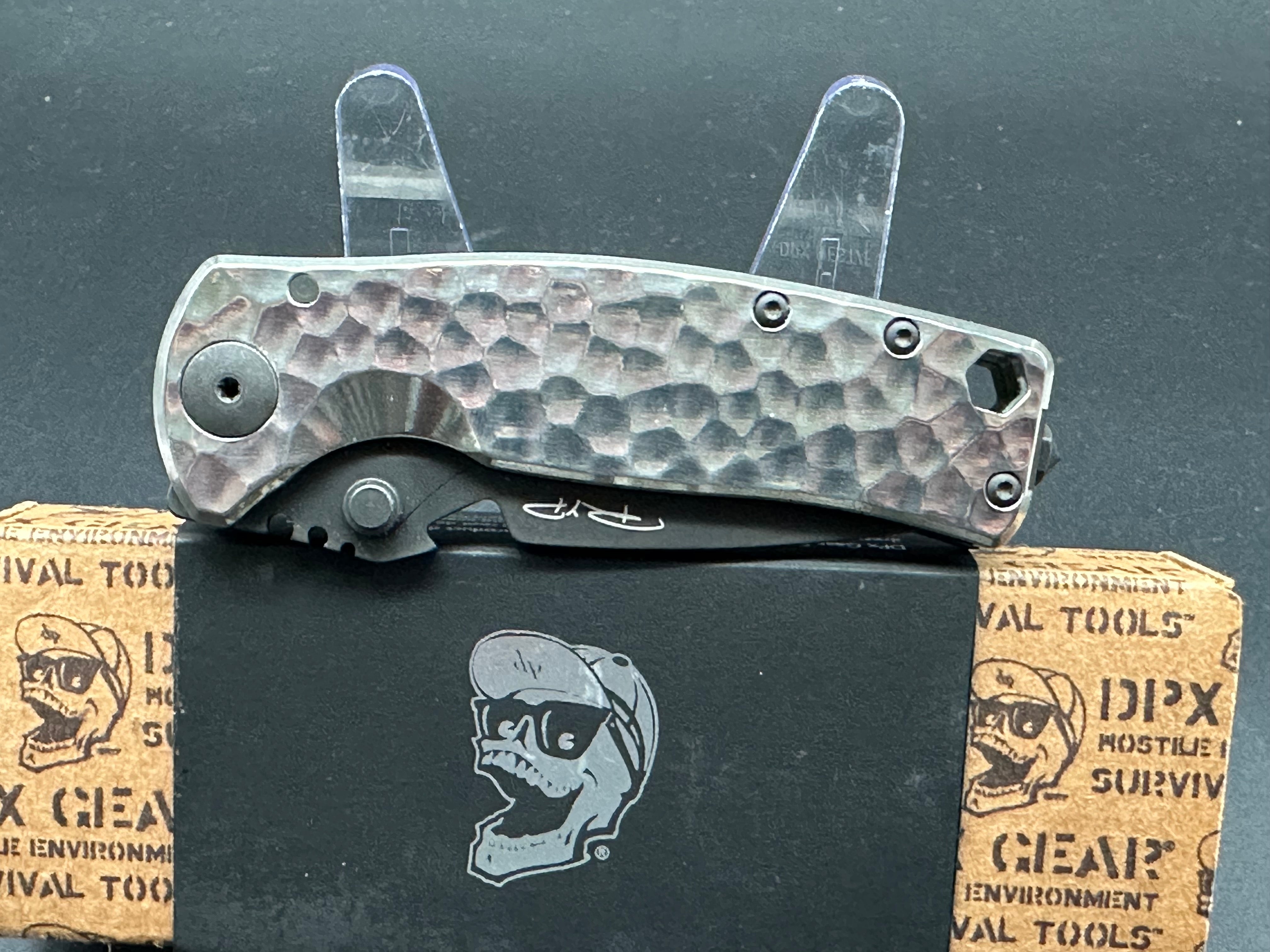 DPX HEST/F Urban EDC Folding Knife - Silver Hammertone Finish, 2.9
