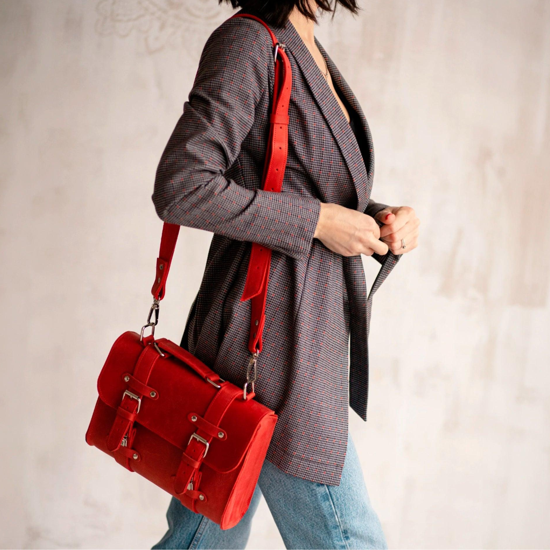 Professional Lora Leather Briefcase Bag for Men & Women - Stylish & Durable Office Work Bag - Perfect for Business Meetings, Commuting & Travel