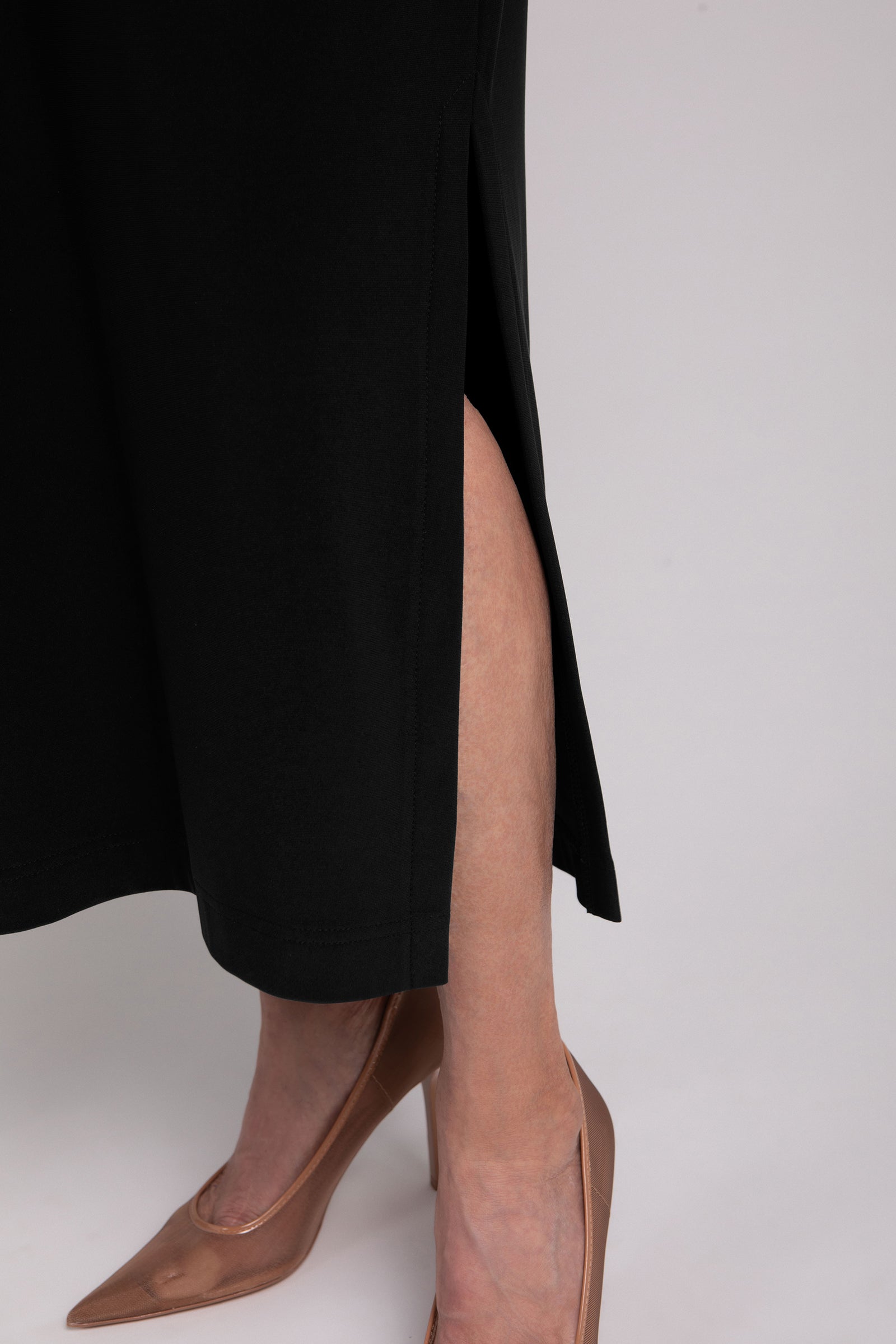 Cozy Raglan Funnel Neck Dress for Women - Soft Long Sleeve Black Dress | Perfect for Work, Date Night & Fall Outfits
