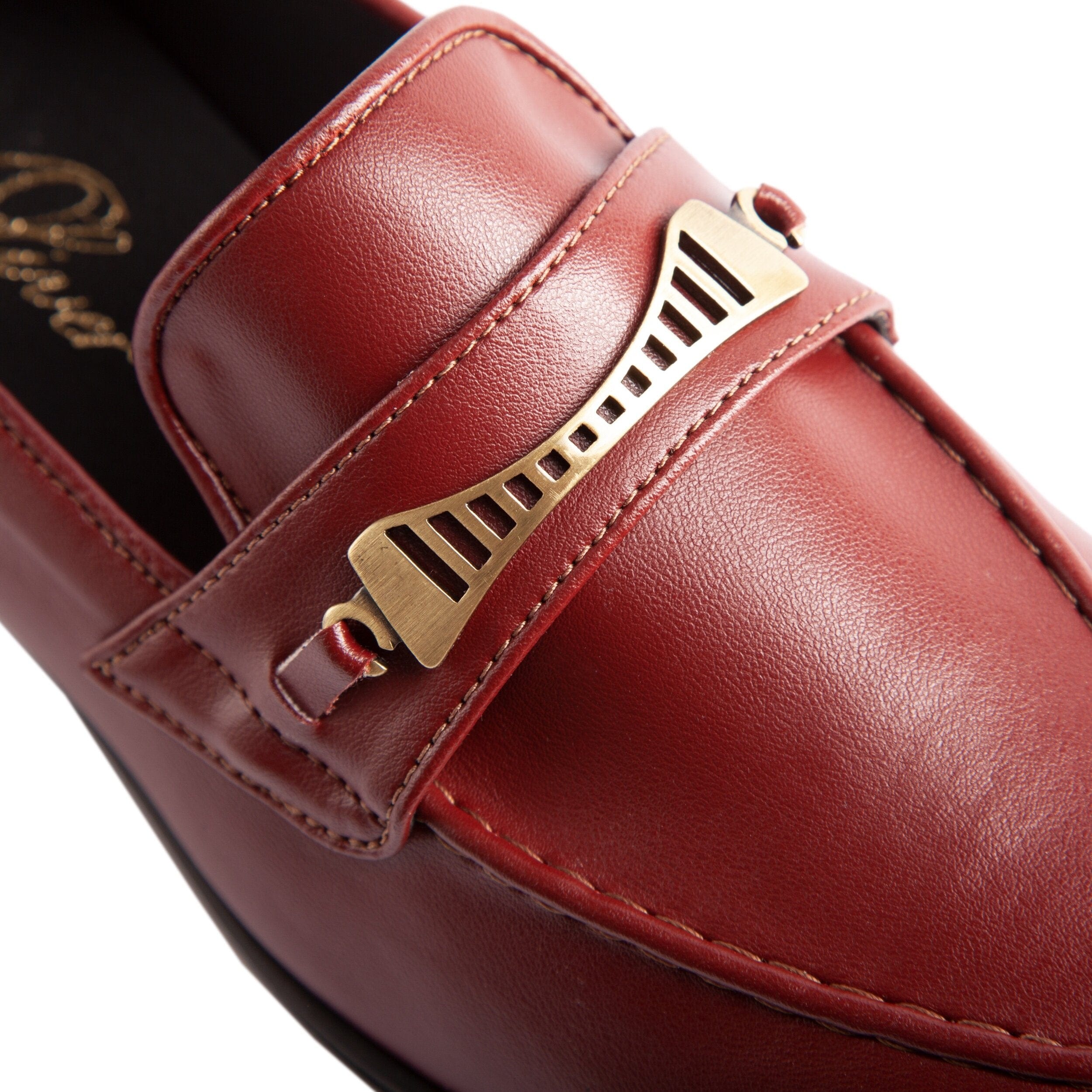 Vegan Cactus Leather Loafers for Men & Women | Eco-Friendly Burgundy Slip-On Shoes | Perfect for Casual Wear, Office & Sustainable Fashion