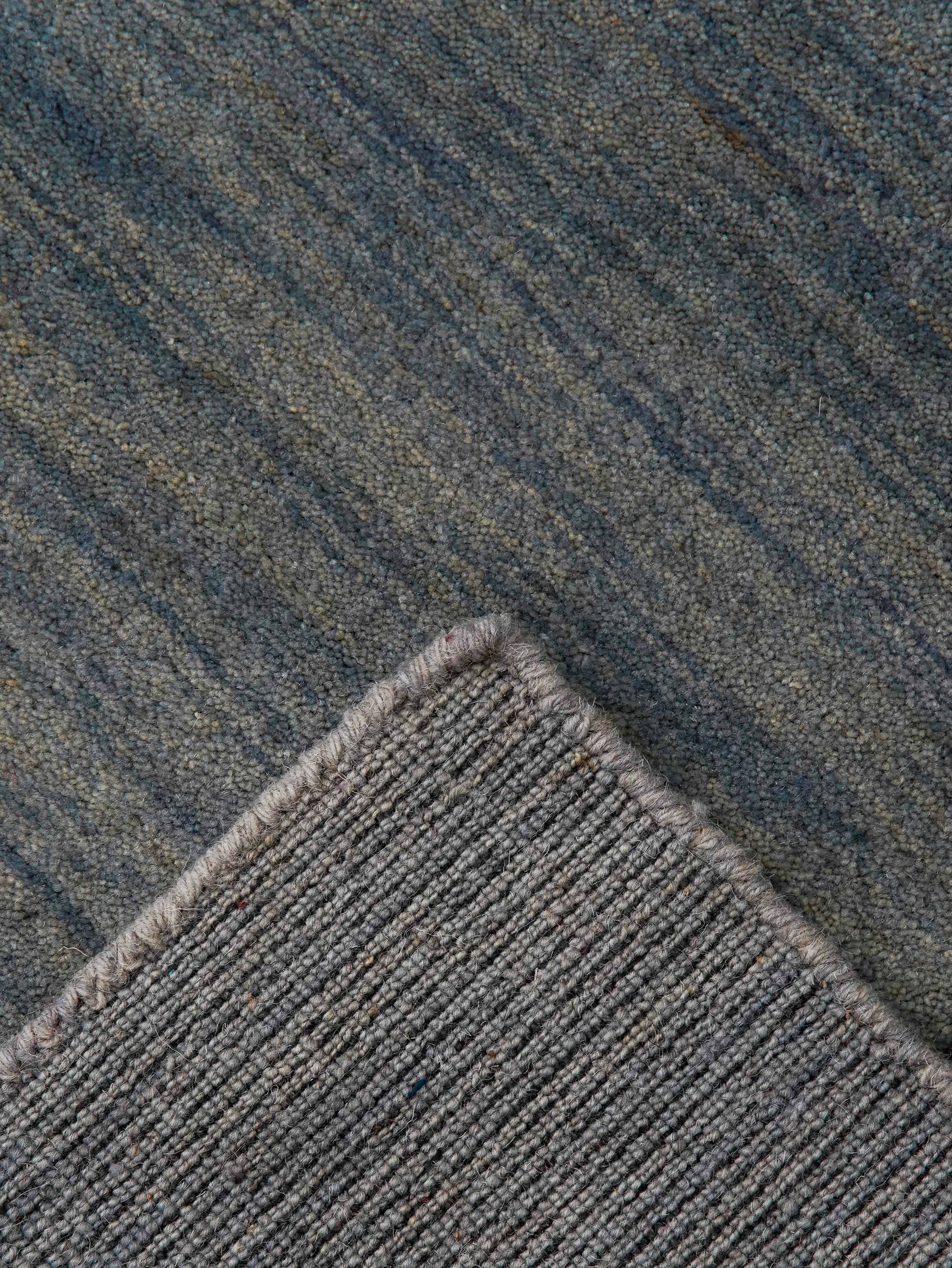 Luxury Hand-Knotted Wool Rug - Premium Soft & Durable - Perfect for Living Room, Bedroom, or Office Decor