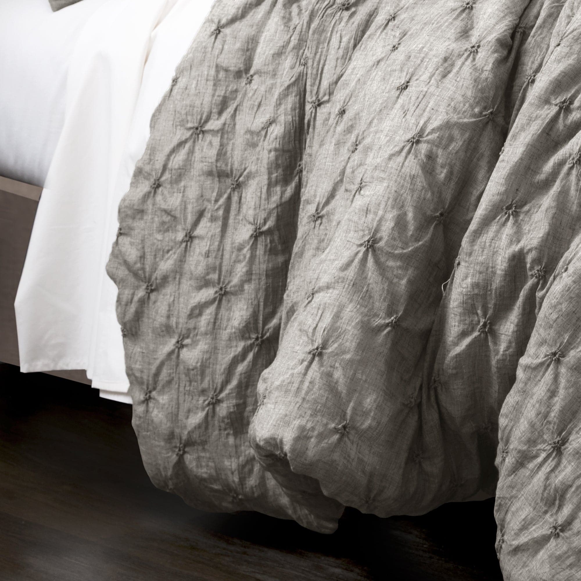 Ravello Pintuck 5-Piece Comforter Set - Queen Size Bedding with Pillow Shams - Luxury Soft Microfiber Comforter for Bedroom Decor & Cozy Sleep