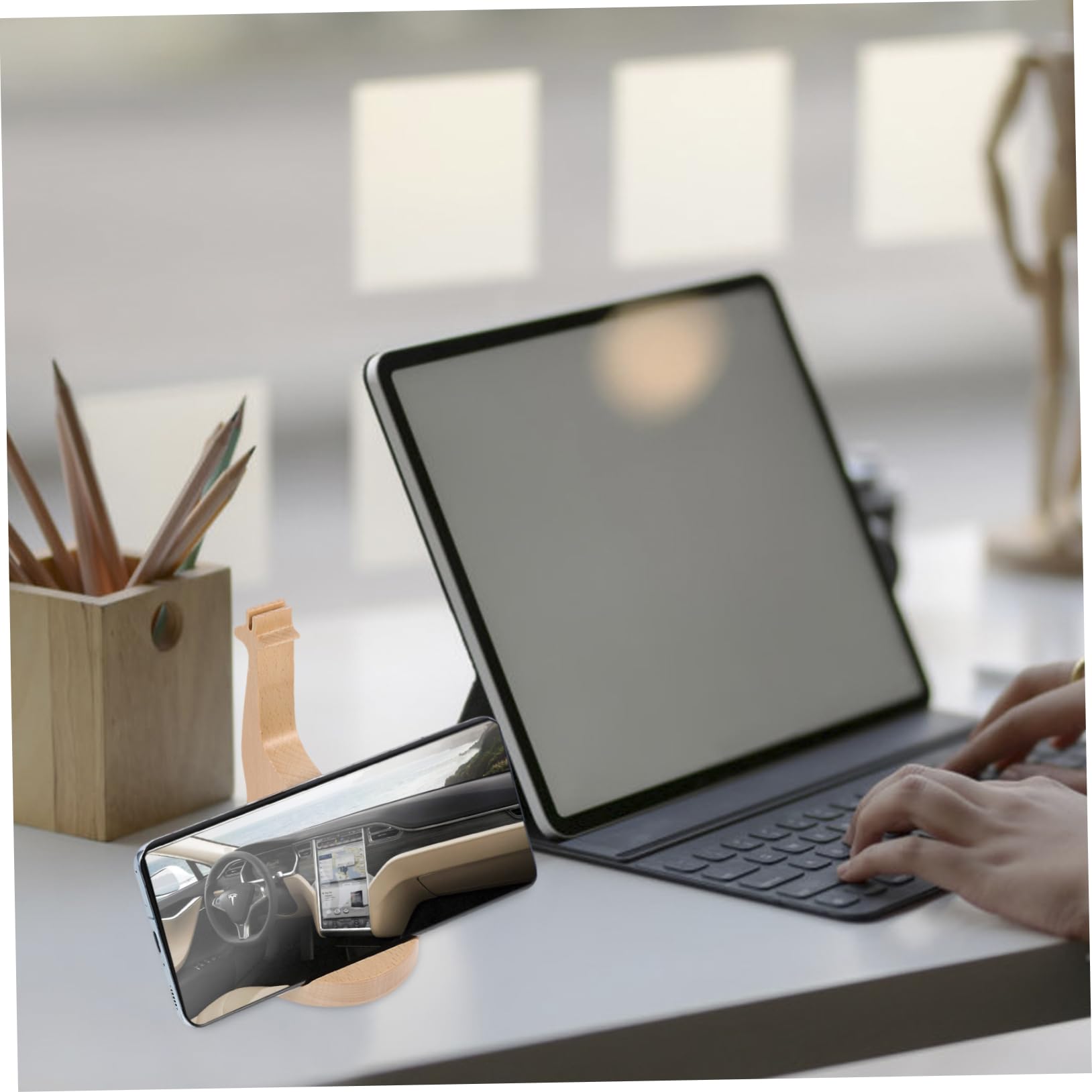 Xiaolu Wooden Phone Stand Holder - Adjustable Desktop Phone Bracket for iPhone, Samsung, Tablets - Perfect for Home Office, Bedside, Kitchen Counter & Video Calls