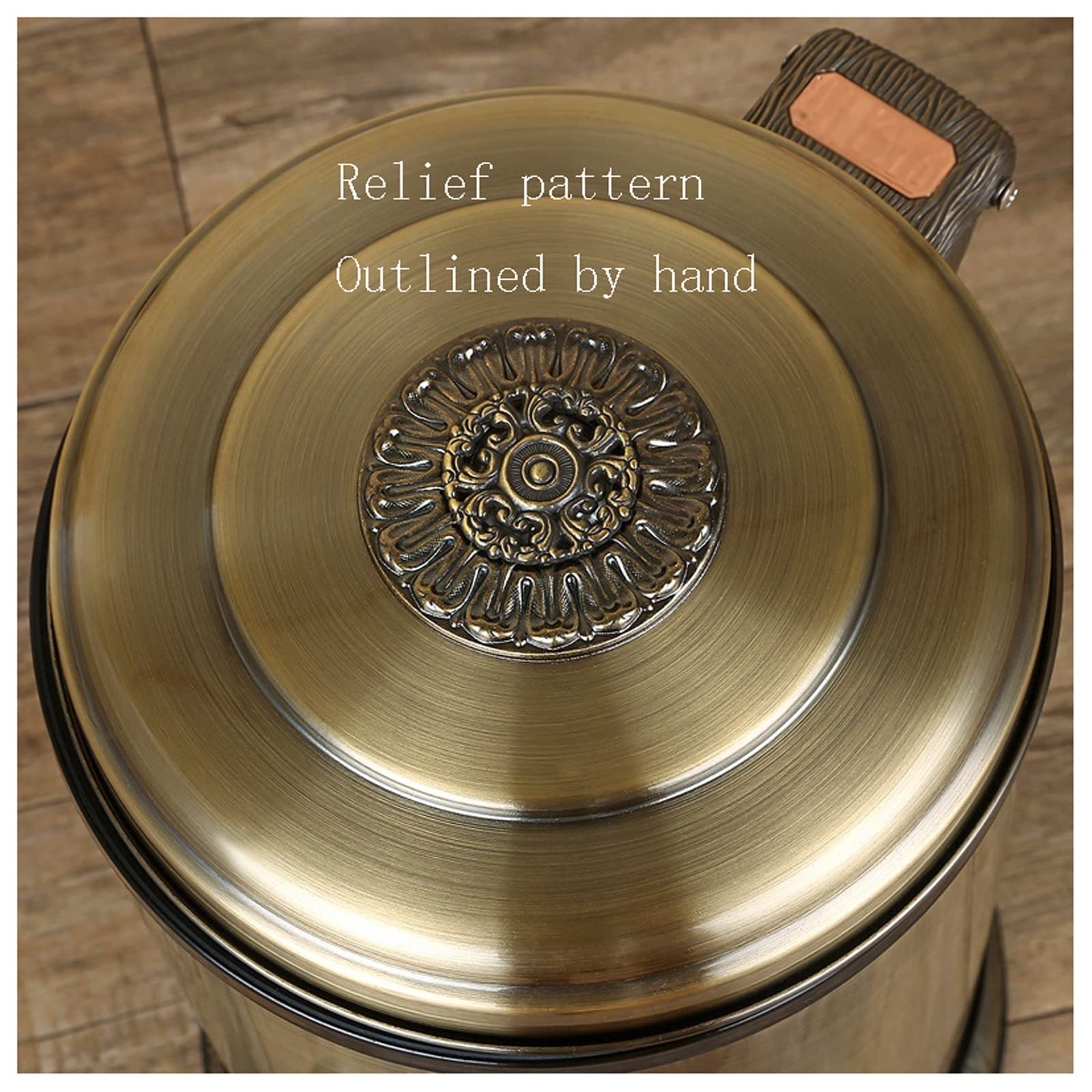 Stainless Steel Retro Bronze Trash Can with Pedal - 6L & 10L Kitchen & Living Room Garbage Bin - Moisture Proof Indoor Waste Basket for Home Decor (Brass, 6L) - Perfect for Kitchen, Bathroom & Office Spaces