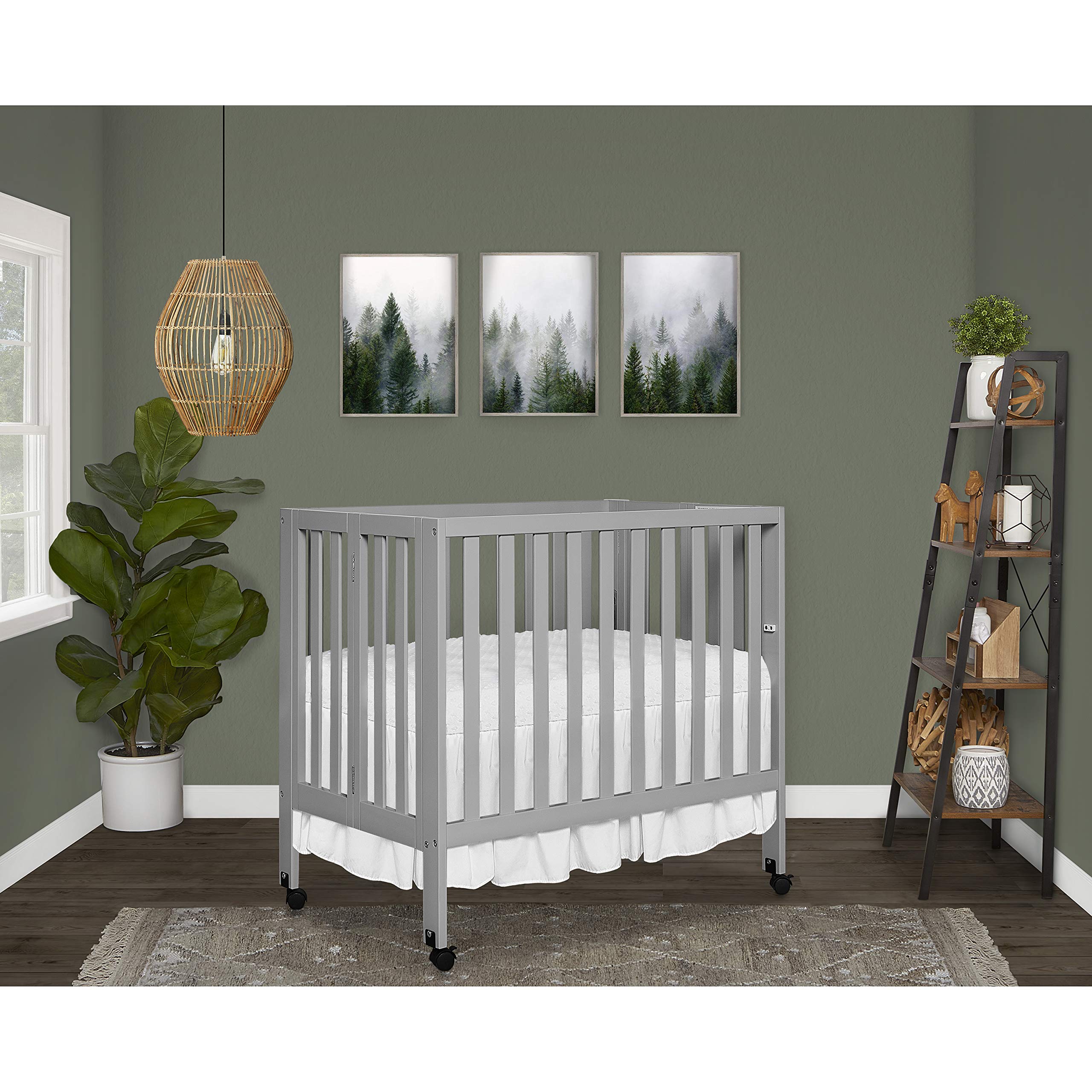 **Dream On Me Jett Lightweight Portable Convertible Crib – 3 Adjustable Mattress Heights, Foldable Travel Crib with 1.5” Mattress Pad – Perfect for Nursery, Travel & Small Spaces**
