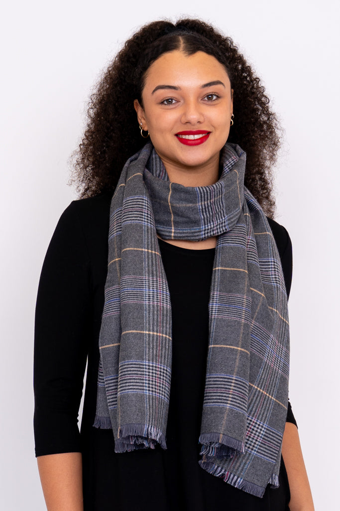 Warm & Soft Dark Grey Tartan Scarf for Women & Men - Winter Fashion Accessory for Cold Weather & Outdoor Activities