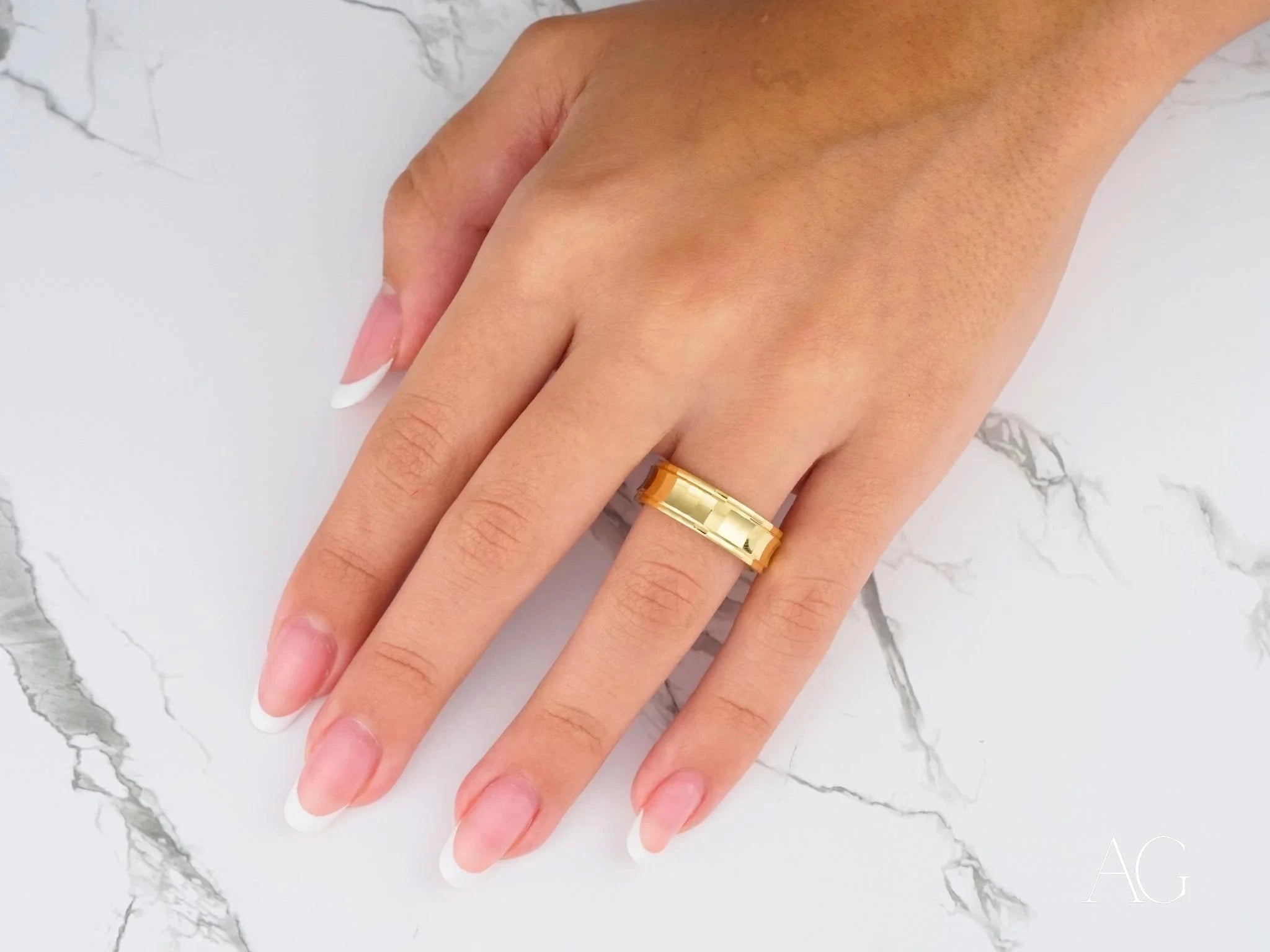 Golden Cascade Wedding Band Ring for Women - 14K Yellow Gold Vintage Bridal Jewelry - Perfect for Engagement, Anniversary & Special Occasions