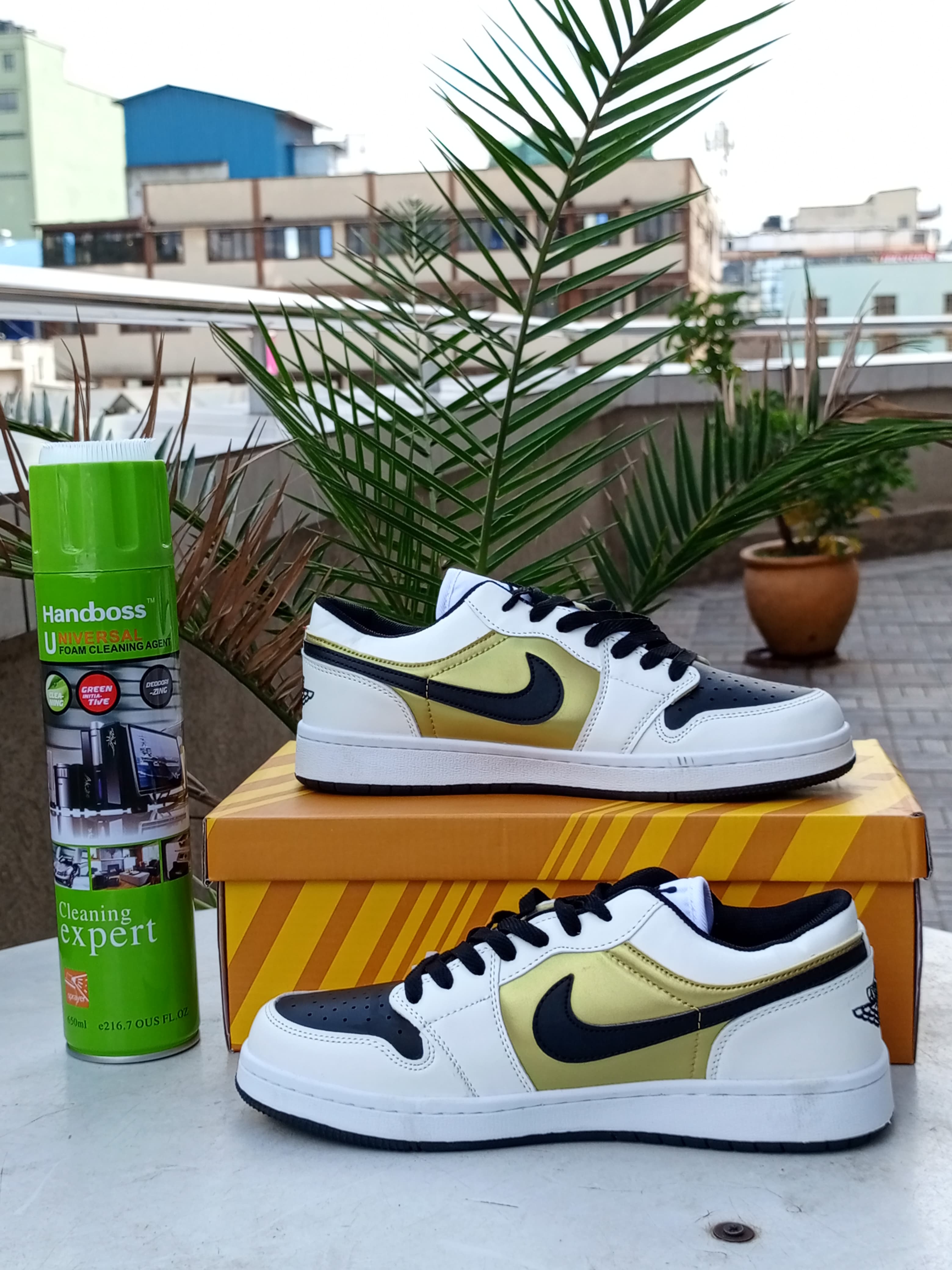 Air Jordan 1 Low Sneakers for Men - Black, White & Gold Basketball Shoes - Casual Wear & Street Style Fashion