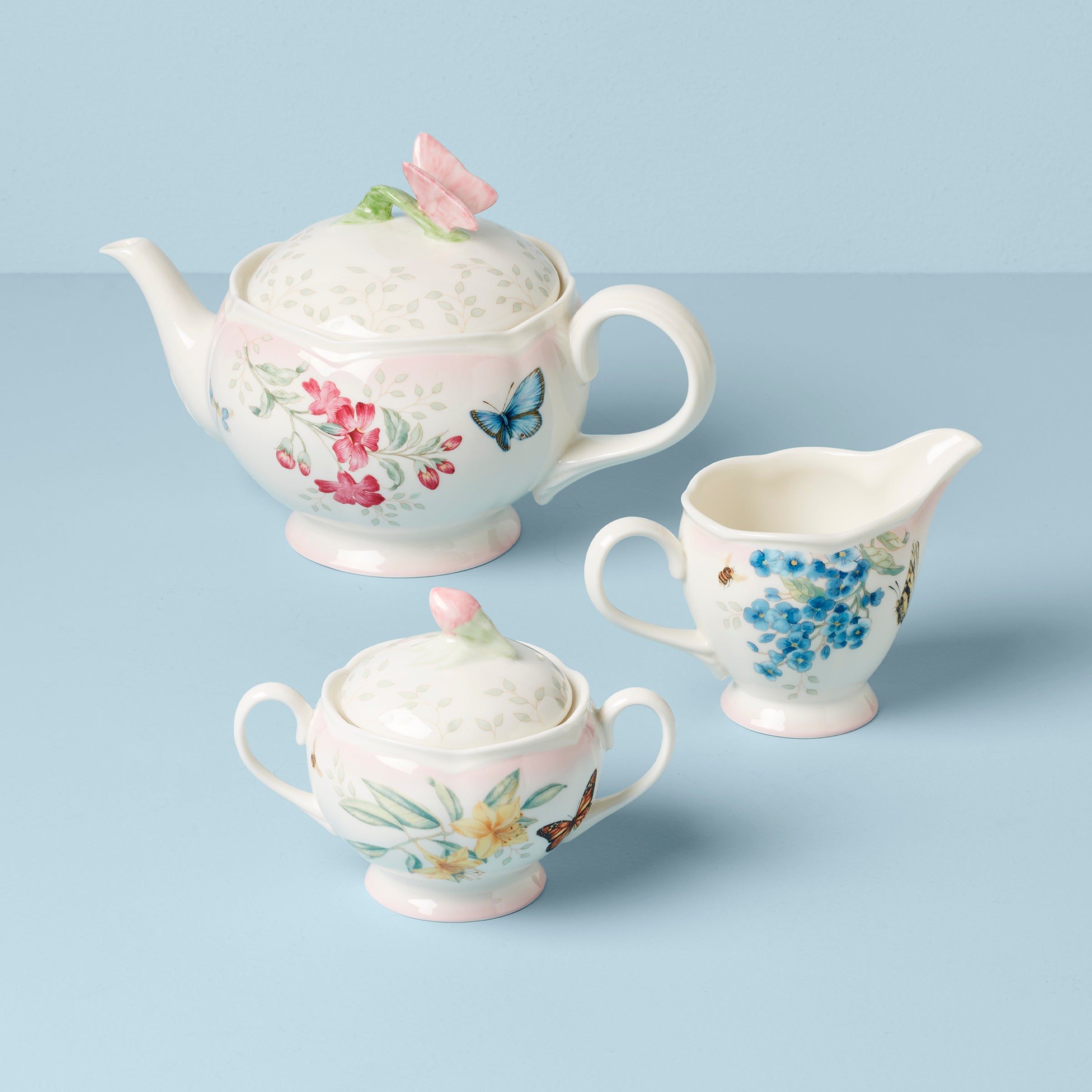 Butterfly Meadow Pink Ombre 5-Piece Tea Set - Elegant Floral Porcelain Tea Cups with Saucers & Teapot - Perfect for Afternoon Tea, Bridal Showers & Garden Parties