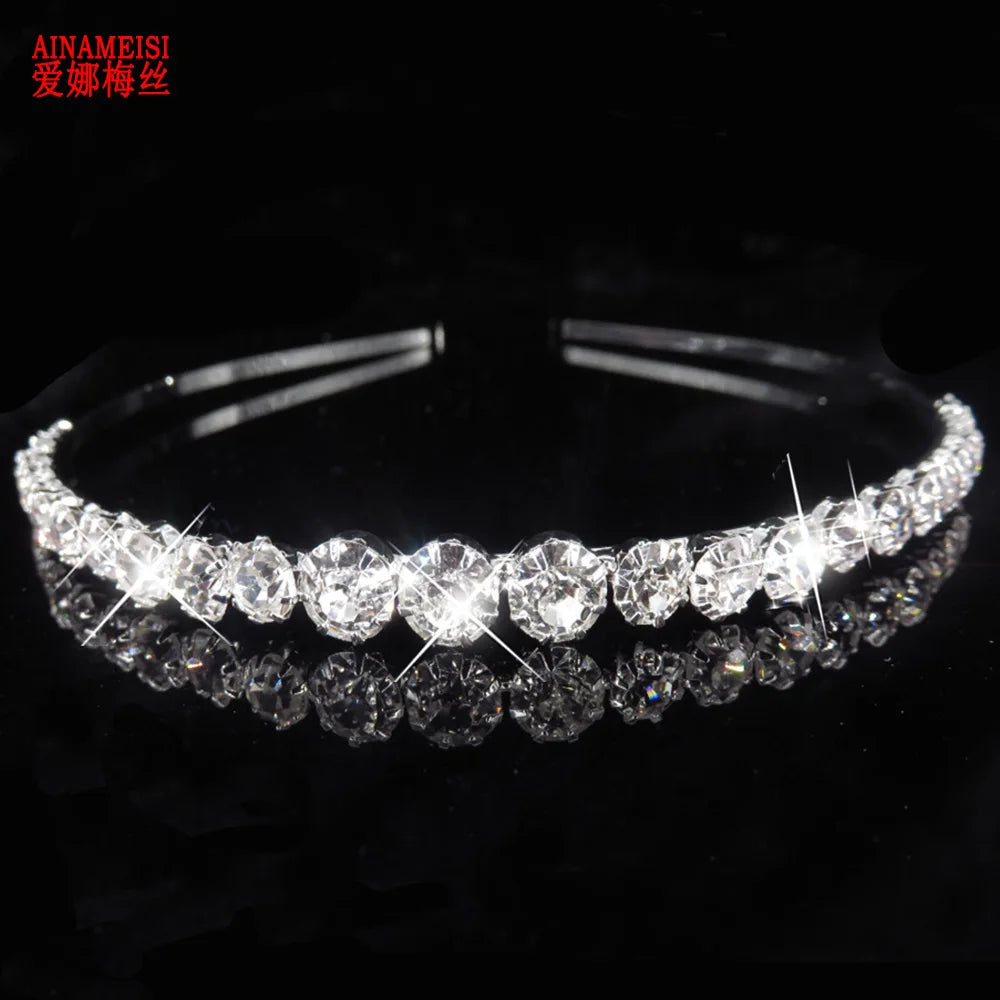 AINAMEISI Elegant Bridal Hair Accessories for Women - Pearl Crystal Rhinestone Wedding Tiara Crown | Perfect for Bridal Shower, Wedding Ceremony & Special Occasions