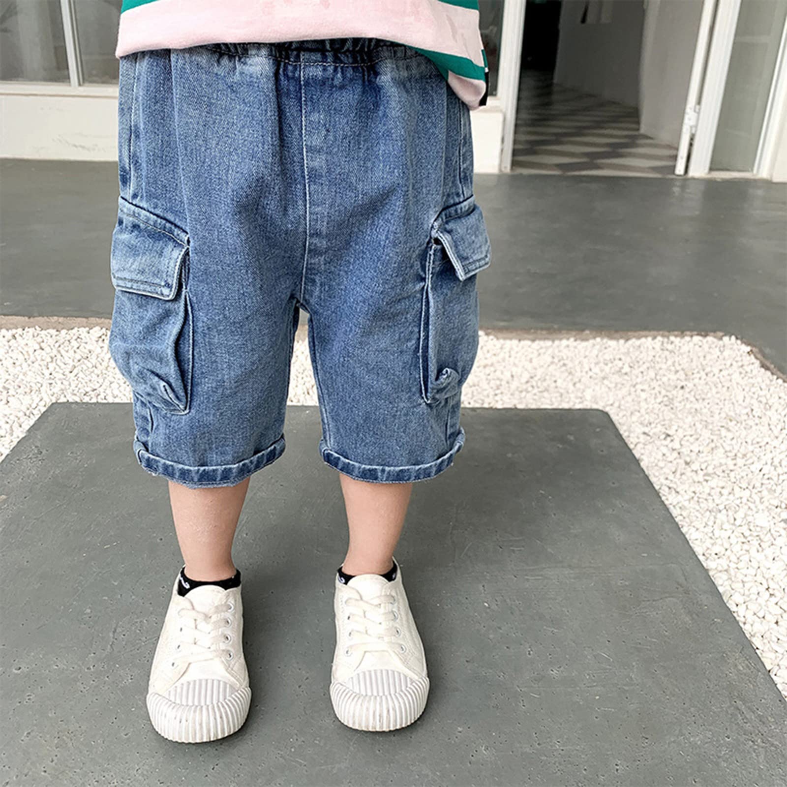 **Boys' Denim Shorts for Toddlers - Elastic Waist Summer Pants with Pockets | Comfortable Knee-Length Jeans for Playtime & Outdoor Activities**