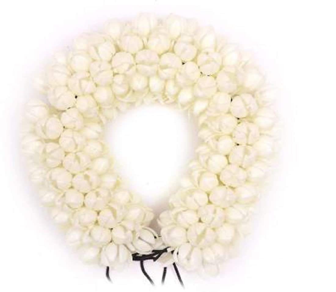 Elegant White Flower Gajra Hair Accessory for Women & Girls - Perfect for Weddings, Parties & Special Occasions - Pack of 1 - Easy to Use Bridal Hair Jewelry