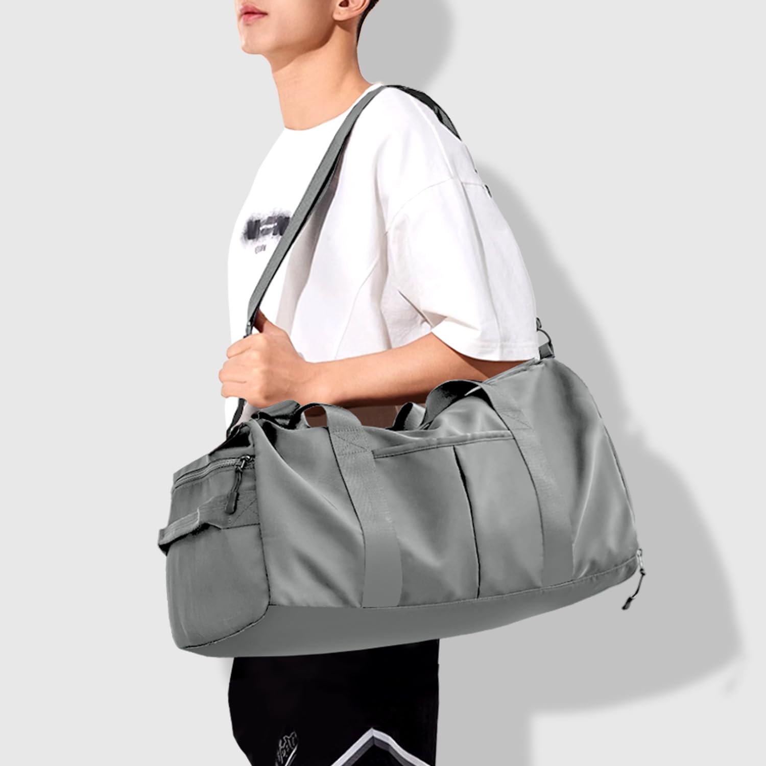 VICTORIATOURIST Water-Resistant Gym & Travel Duffel Bag for Men & Women with Shoe Compartment - Perfect for Sports, Workout, Weekend Trips & Overnight Travel (Silver Gray)