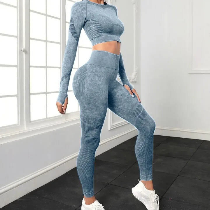 Seamless Yoga Sets for Women - Workout Sportswear & Gym Clothing with Long Sleeve | Perfect for Yoga, Pilates & Fitness Training