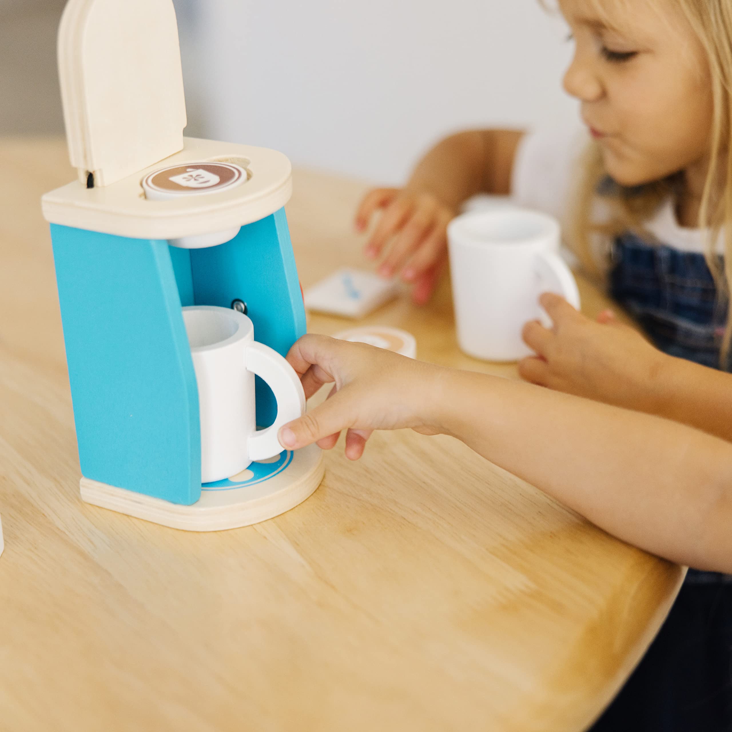 Melissa & Doug 11-Piece Wooden Coffee Maker Play Set - Pretend Play Kitchen Accessories for Kids, Boys & Girls | Brew & Serve Toy Coffee for Imaginative Role Play & Early Learning