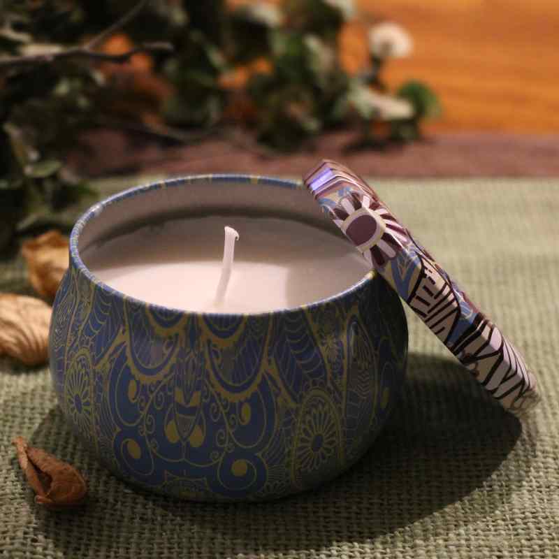Lavender Scented Soy Wax Candle in Ceramic Pot - Relaxing Aromatherapy for Home, Spa & Meditation | Handmade Gift for Women
