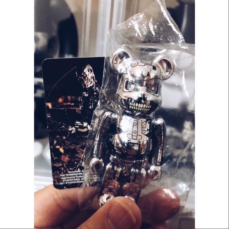 Bearbrick Series 43 SF Terminator 2 Judgment Day 100% Collectible Figure - Perfect for Anime Fans, Movie Collectors & Home Decor Display