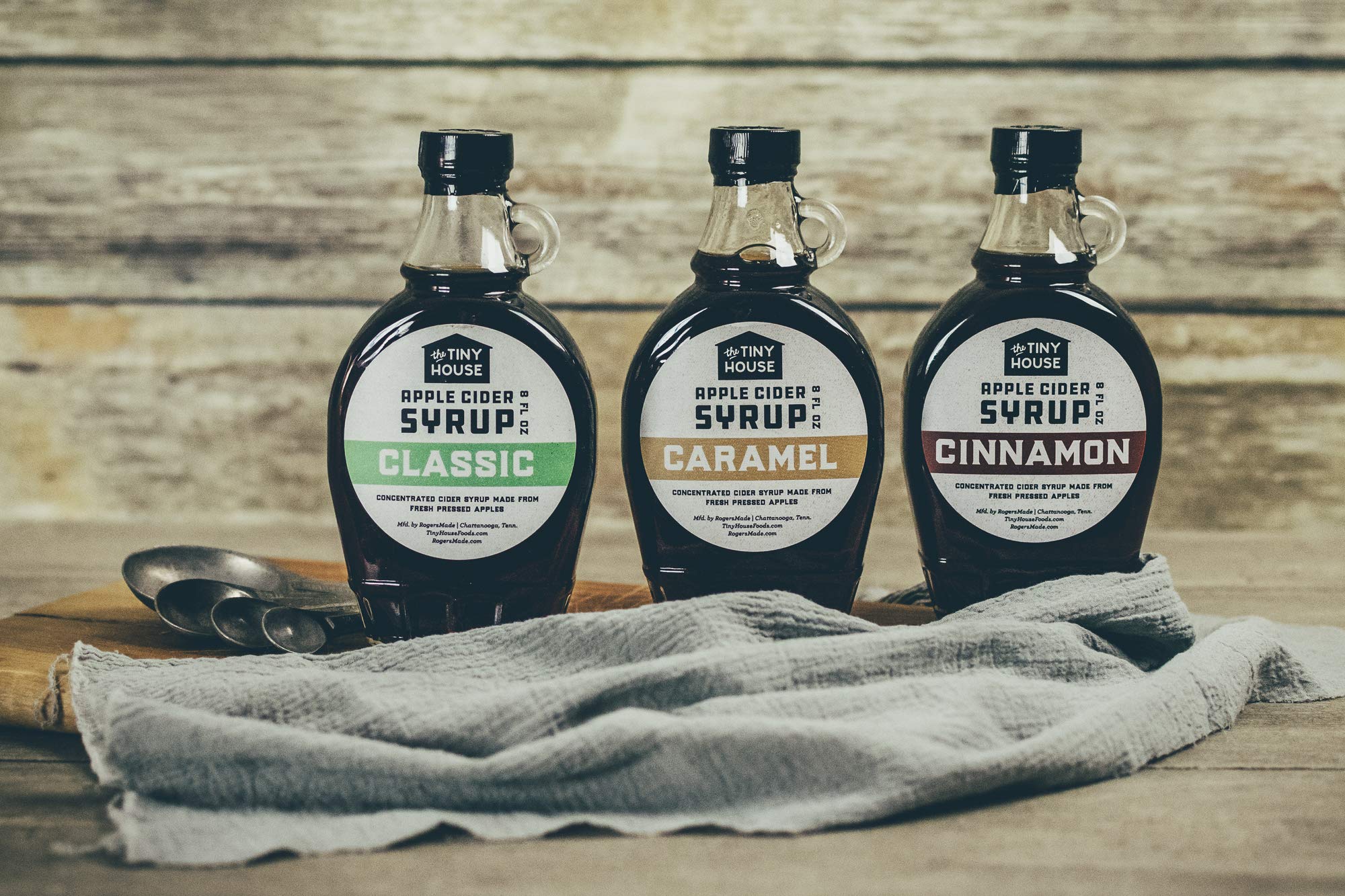 Organic Tiny House Classic Apple Cider Syrup - Handcrafted Concentrated Syrup from Fresh Pressed Apples | Natural Breakfast & Pancake Topping | Gluten-Free, Vegan-Friendly | Made in USA | 8oz Bottle | Perfect for Waffles, French Toast & Desserts