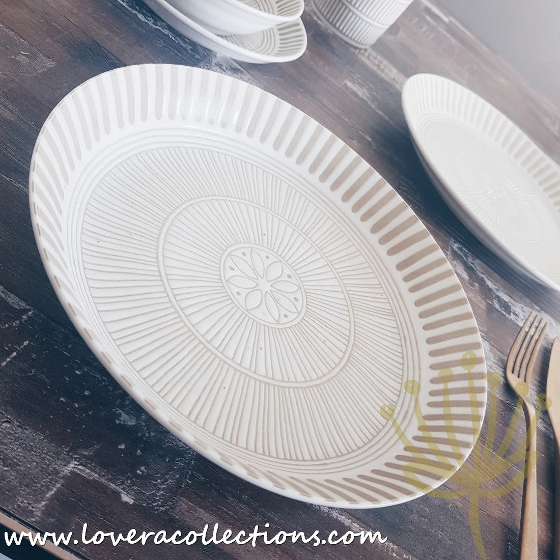 Bloom Japan Sausalito Dinnerware Set - Premium Porcelain Plates, Bowls & Cups - Elegant Japanese Style Tableware for Dining, Entertaining & Home Decor (50% Off Sale)