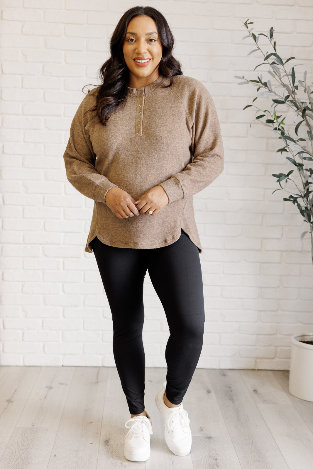 Keeping it Real Brushed Melange Hacci Long Sleeve Tee in Mocha | Soft Comfortable Women's Casual Shirt | Perfect for Layering, Fall Outfits & Everyday Wear