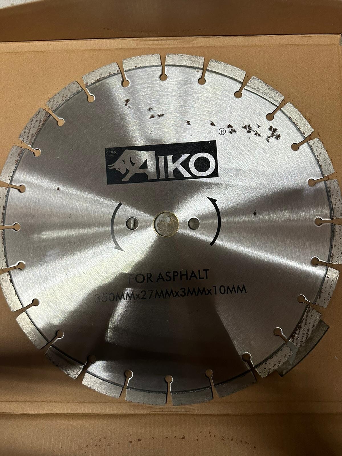 Aiko 14-Inch 350mm Diamond Blade for Asphalt Cutting - Premium DB LDS05 350M Model | Perfect for Road Construction, Concrete Sawing & Asphalt Removal Projects