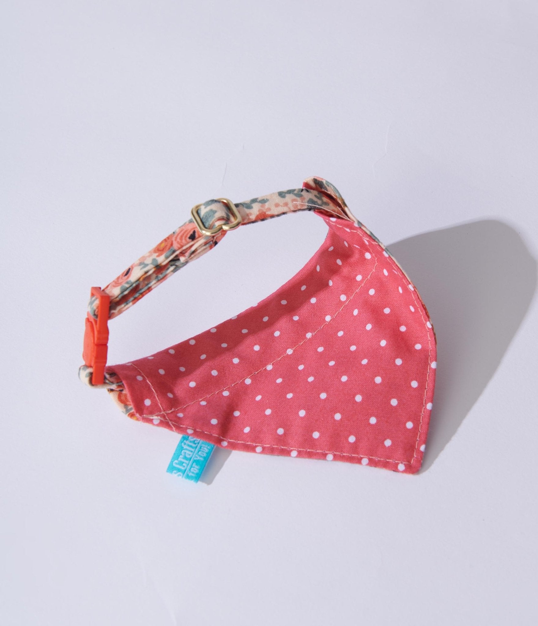 Stylish Peach Floral Over-the-Collar Cat Bandana - Soft & Breathable Pet Accessory for Cats - Perfect for Photos, Parties & Daily Wear