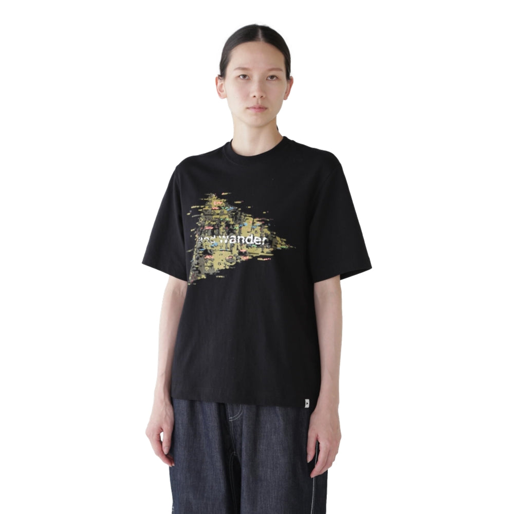 AND WANDER NOIZY LOGO PRINTED T-Shirt Black | Stylish Graphic Tee for Men & Women | Perfect for Streetwear, Casual Outfits & Urban Fashion