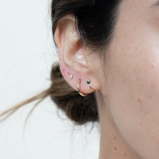 14K Solid Yellow Gold Emerald Ear Cuff - Elegant Cartilage Earring for Women - Perfect for Parties, Weddings & Everyday Wear