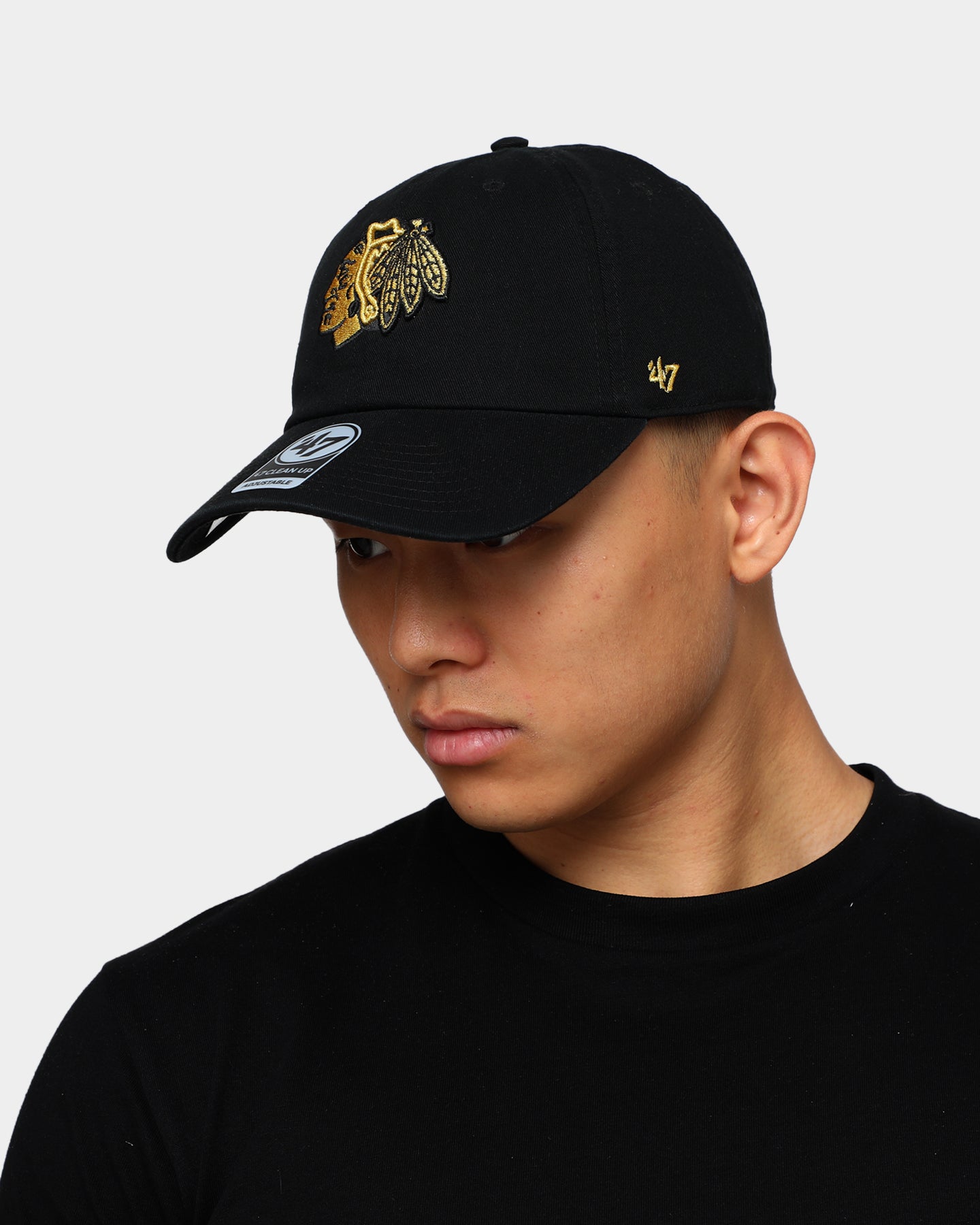 47 Brand Chicago Blackhawks Clean Up Snapback Hat - Black & Gold Adjustable Baseball Cap for Men & Women - Perfect for Sports Games, Streetwear Fashion & Casual Outfits