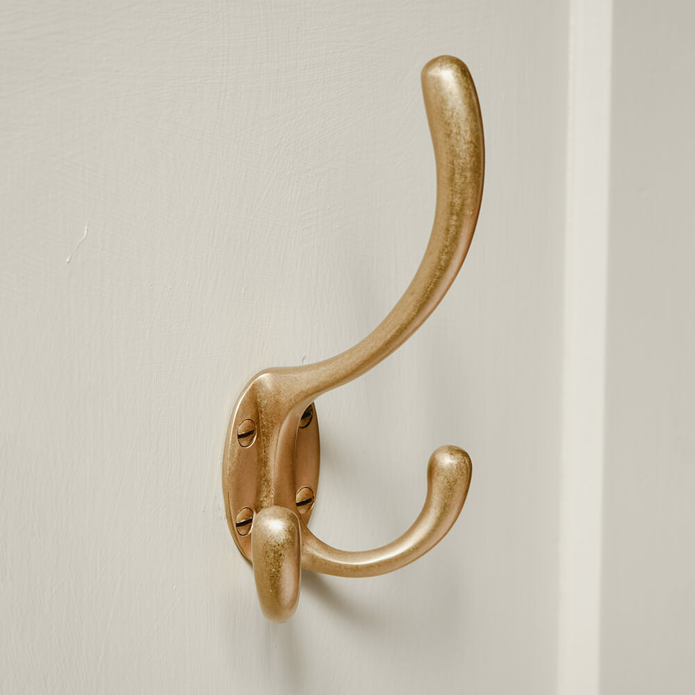 Vintage Aged Brass Triple Hat & Coat Hook - Heavy Duty Large Wall Mounted Hooks for Entryway, Bathroom & Bedroom Organization