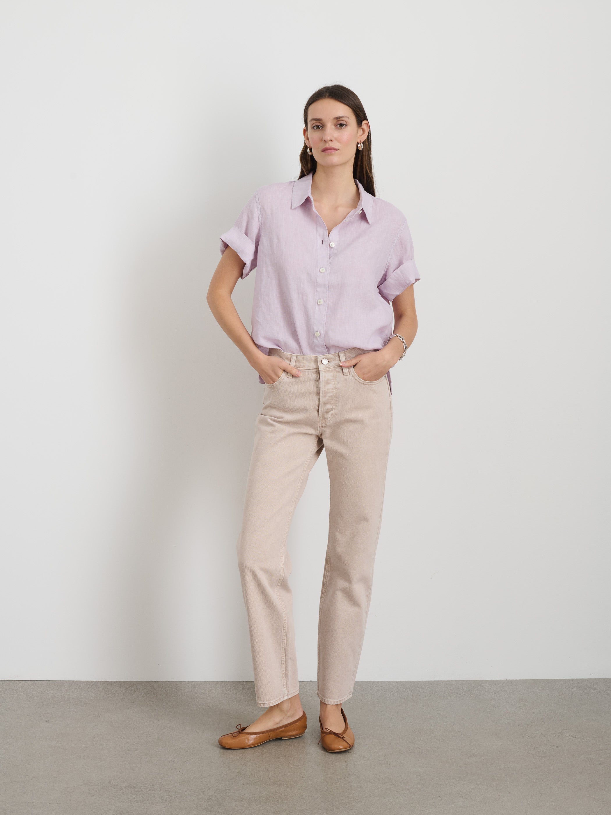 Stylish Maddie Linen Shirt for Women - Breathable & Comfortable Summer Blouse - Perfect for Casual Outings, Office Wear & Beach Vacations
