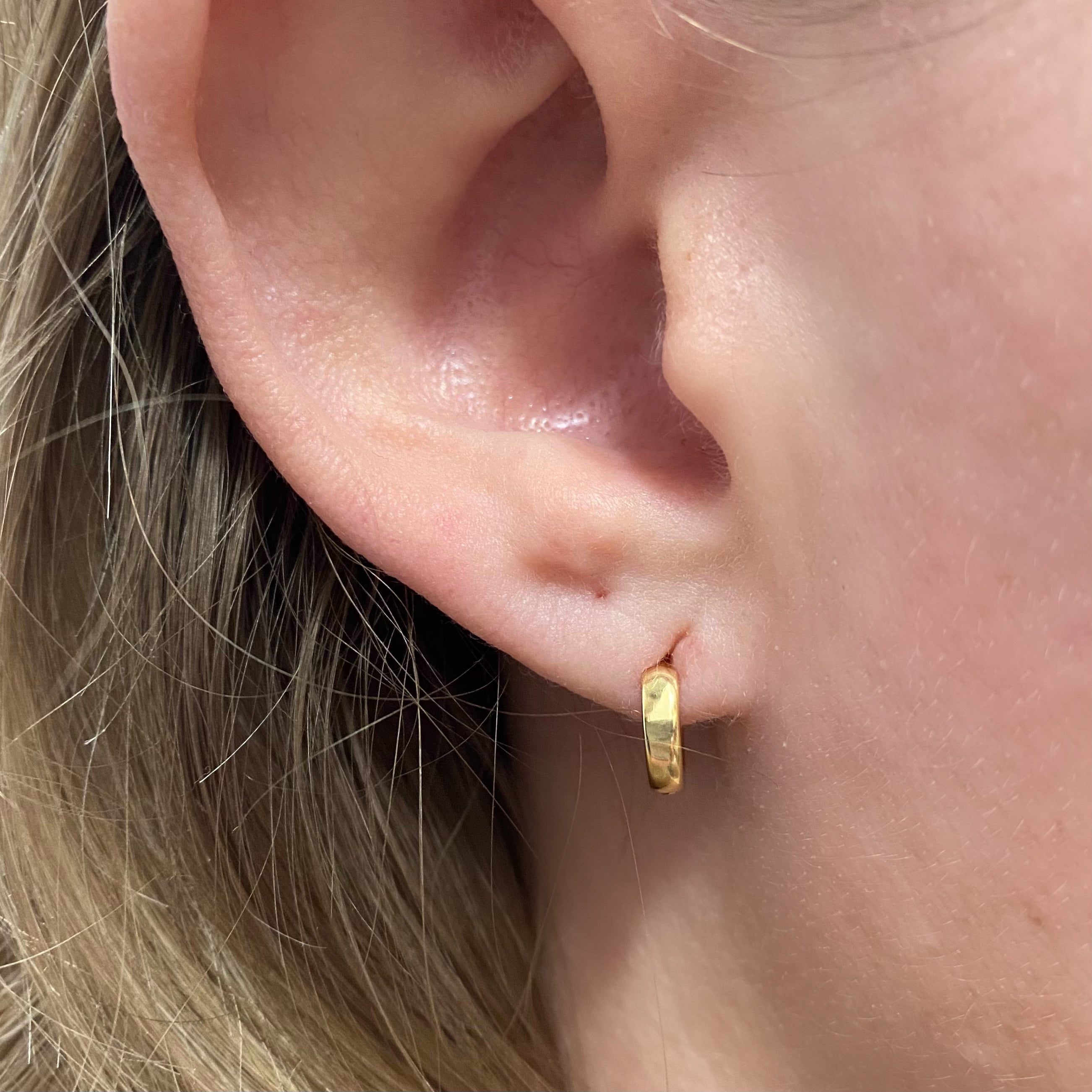 18K Gold Filled Small Clicker Hoop Earrings for Women - Minimalist Dainty Everyday Hoops - Perfect for Work, Date Night & Gifting