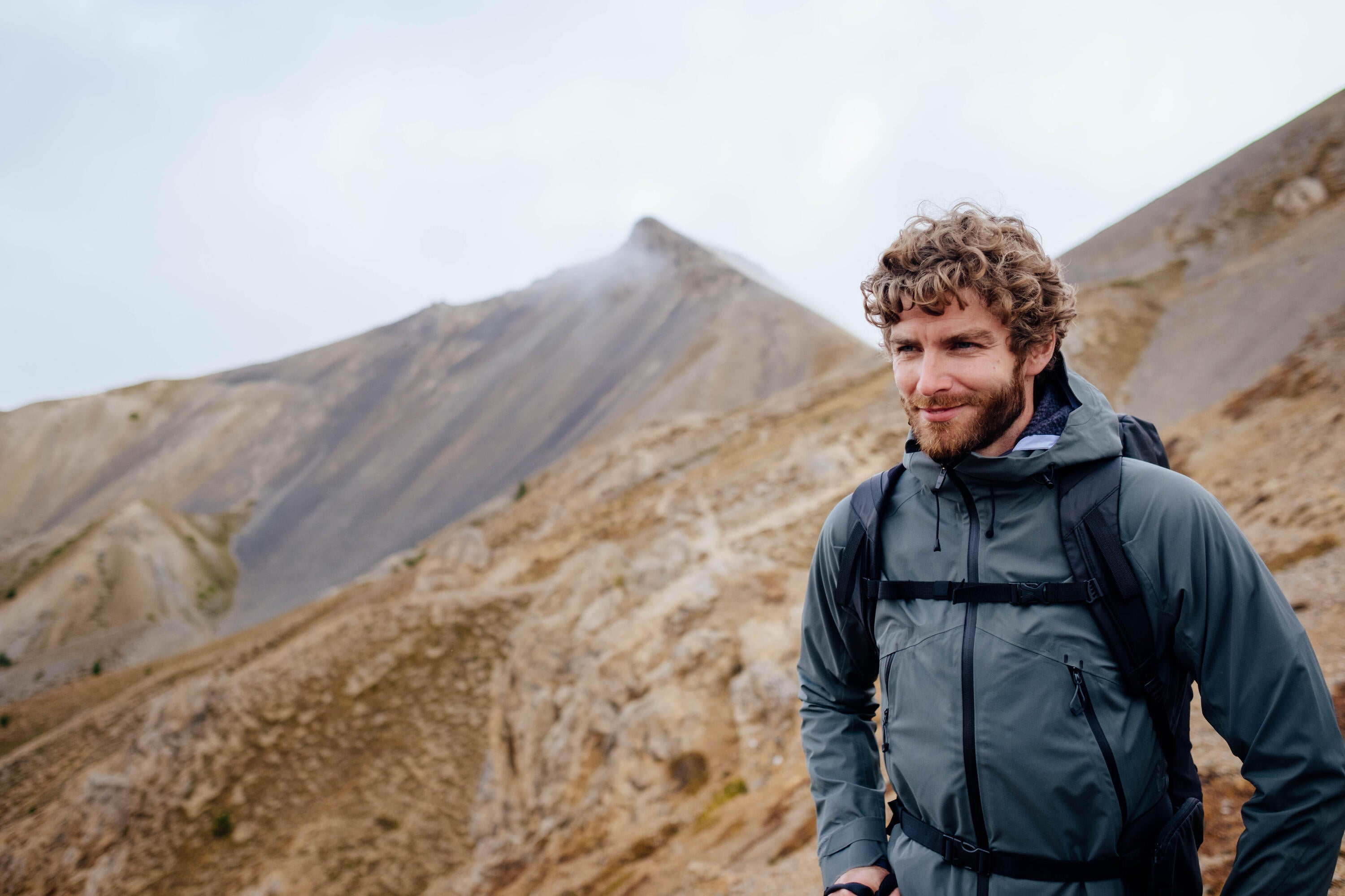 Quechua Men's MH500 Lightweight Waterproof Hiking Jacket - Outdoor Trekking, Camping & Mountain Climbing Gear